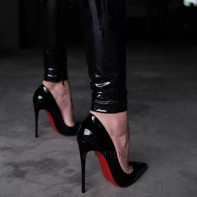 PowerWalk in my Latex pants w $1000 pair of RedBottoms….RICH BITCH SHIT….only posted by gucciheels