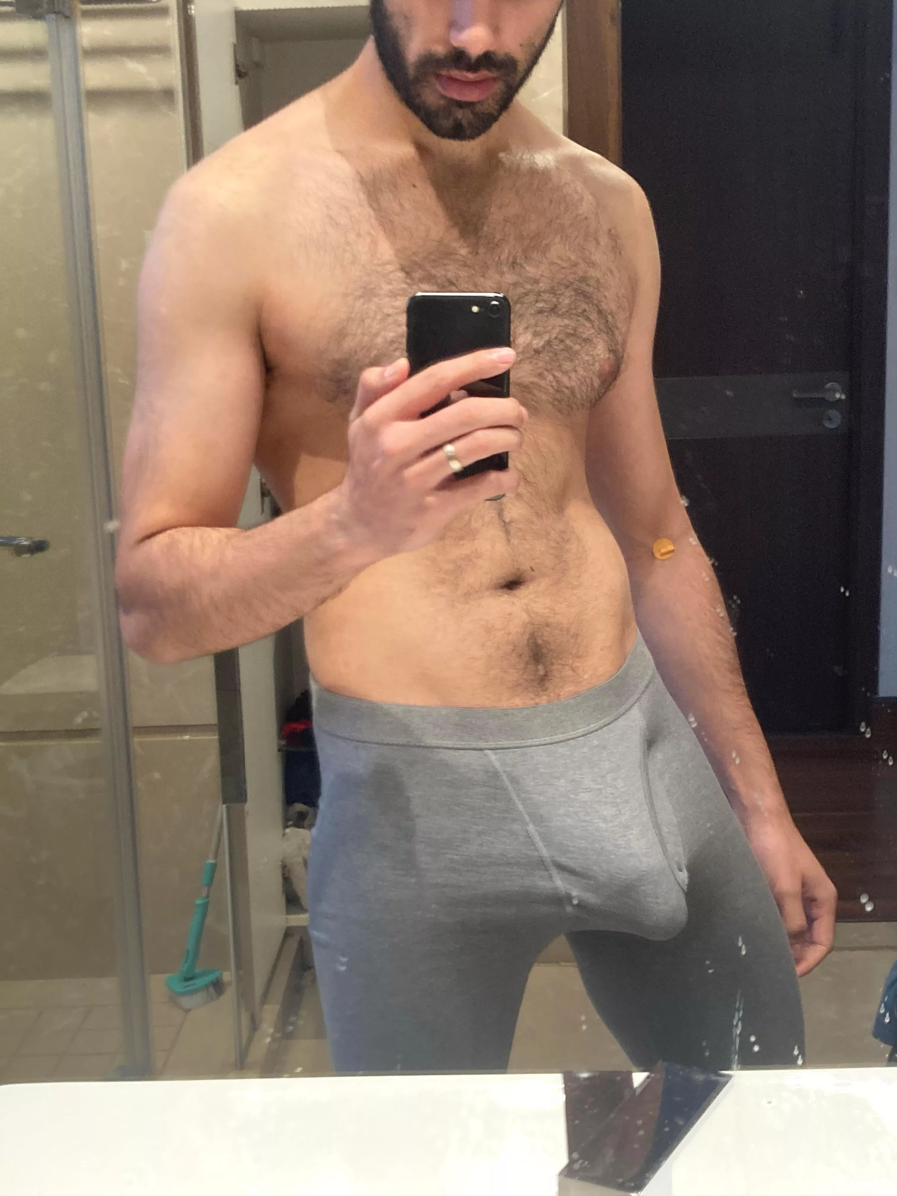 pre shower 🧼 posted by ph0ne_s3x