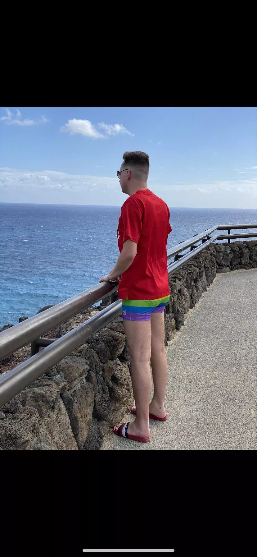 Pride 🌈 in Hawaii 🌸 posted by tb0n3y