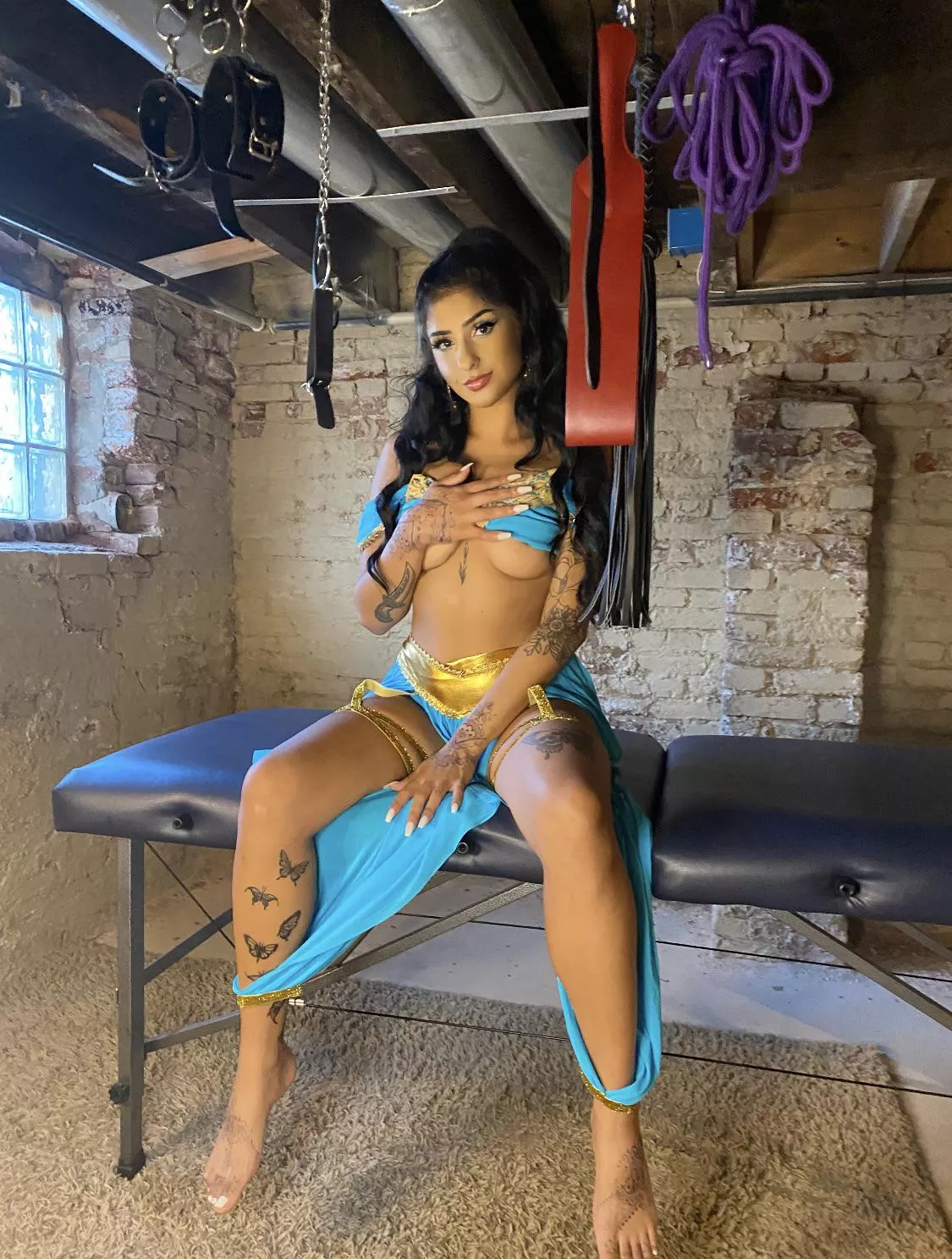 Princess Jasmine needs your assistance ðŸ‘¸ðŸ½ðŸ˜ˆ[F] posted by HeSlays