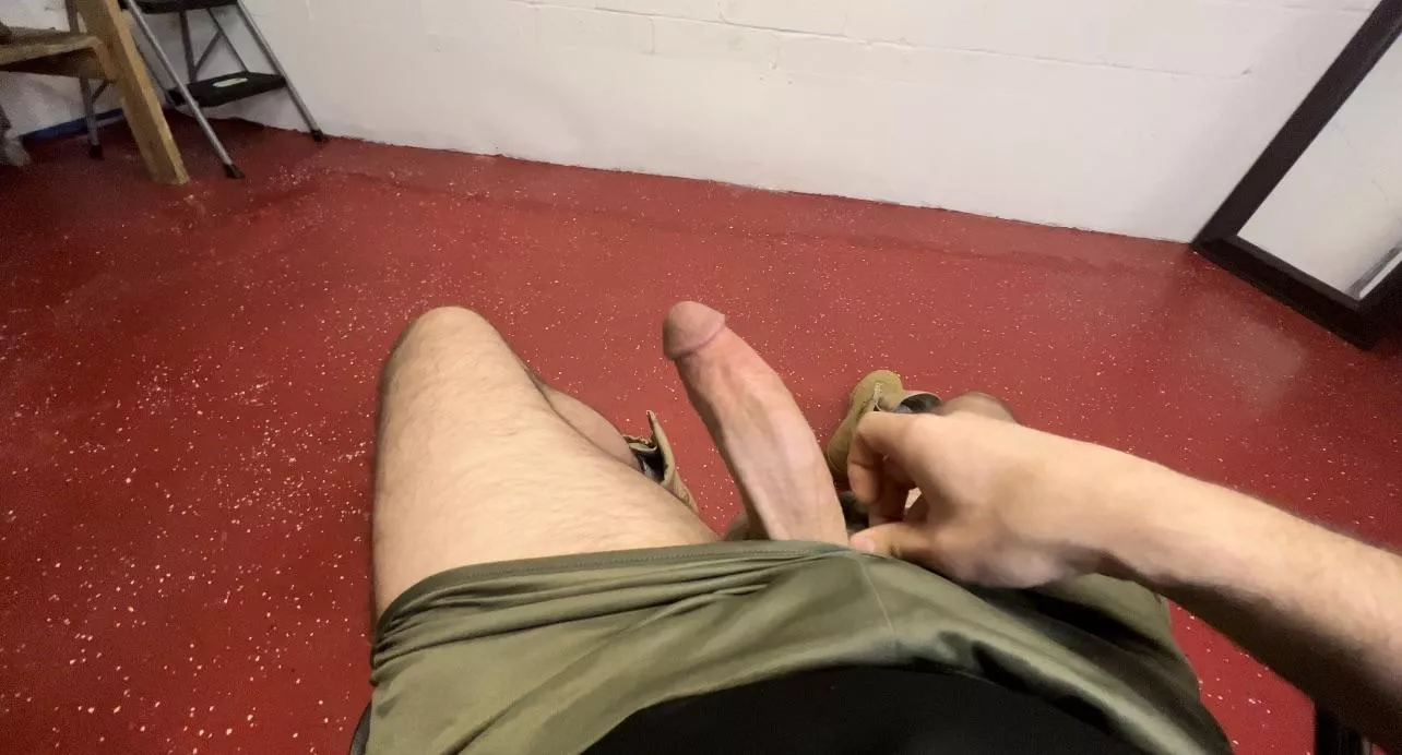 Pulled it out for you posted by Hungmilitarycock