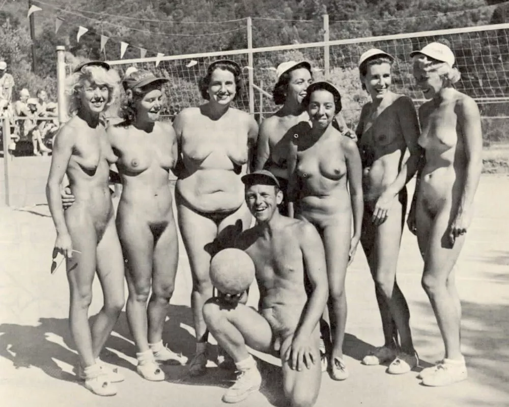 Rare to see a vintage BBW nudist posted by Udderluvr2020