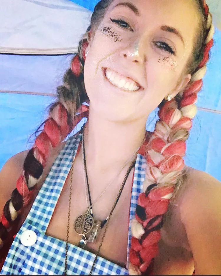 Rave Dorothy needs to return home to Kansas. 😉Anyone going to dancefestopia this year? posted by Myrandaaa69