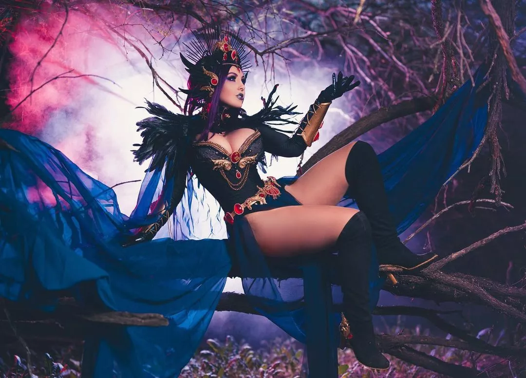 Raven by Jessica Nigri posted by gruelly4