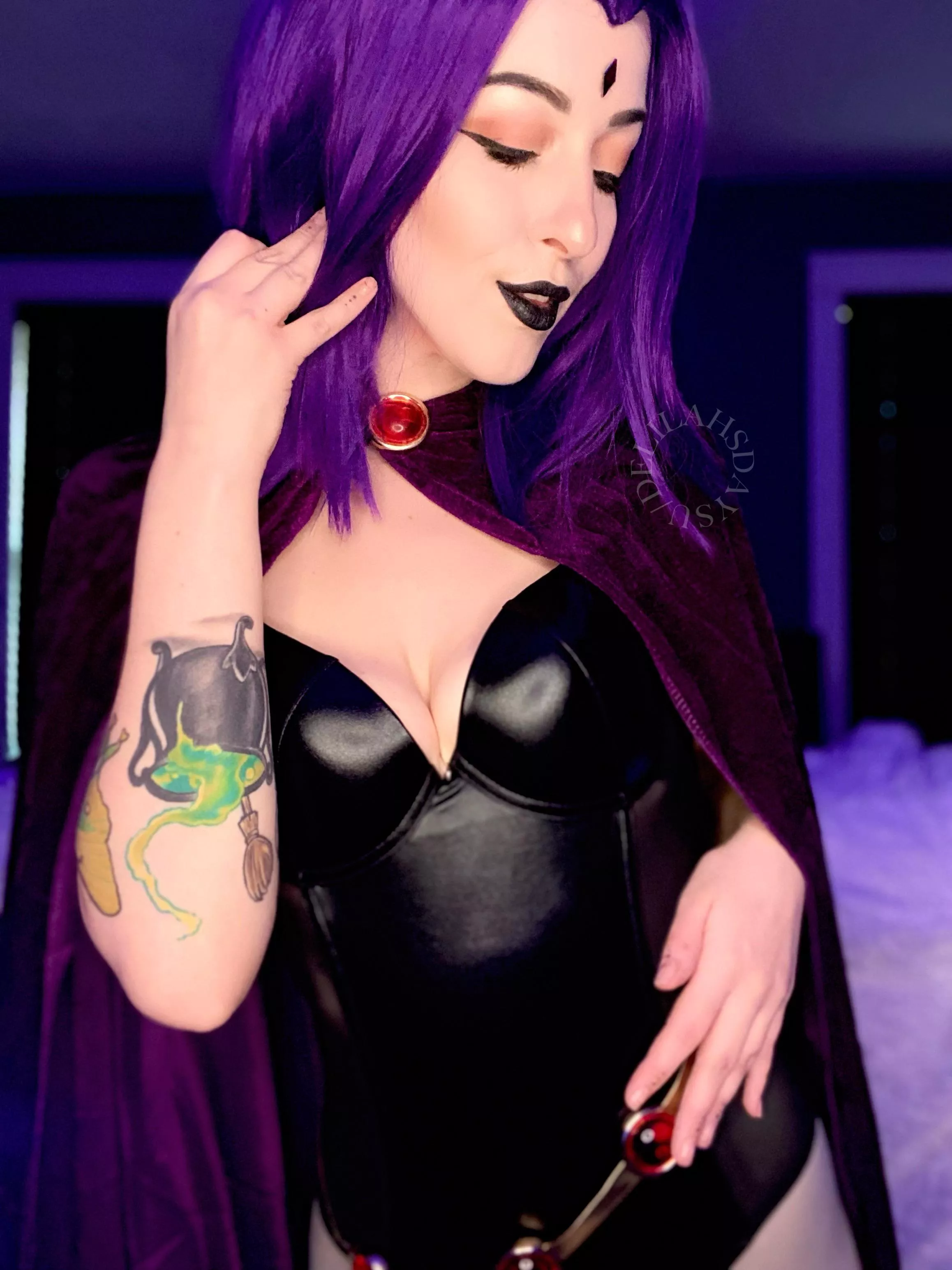 Raven (Teen Titans) by Delilah Day posted by delilahsdays