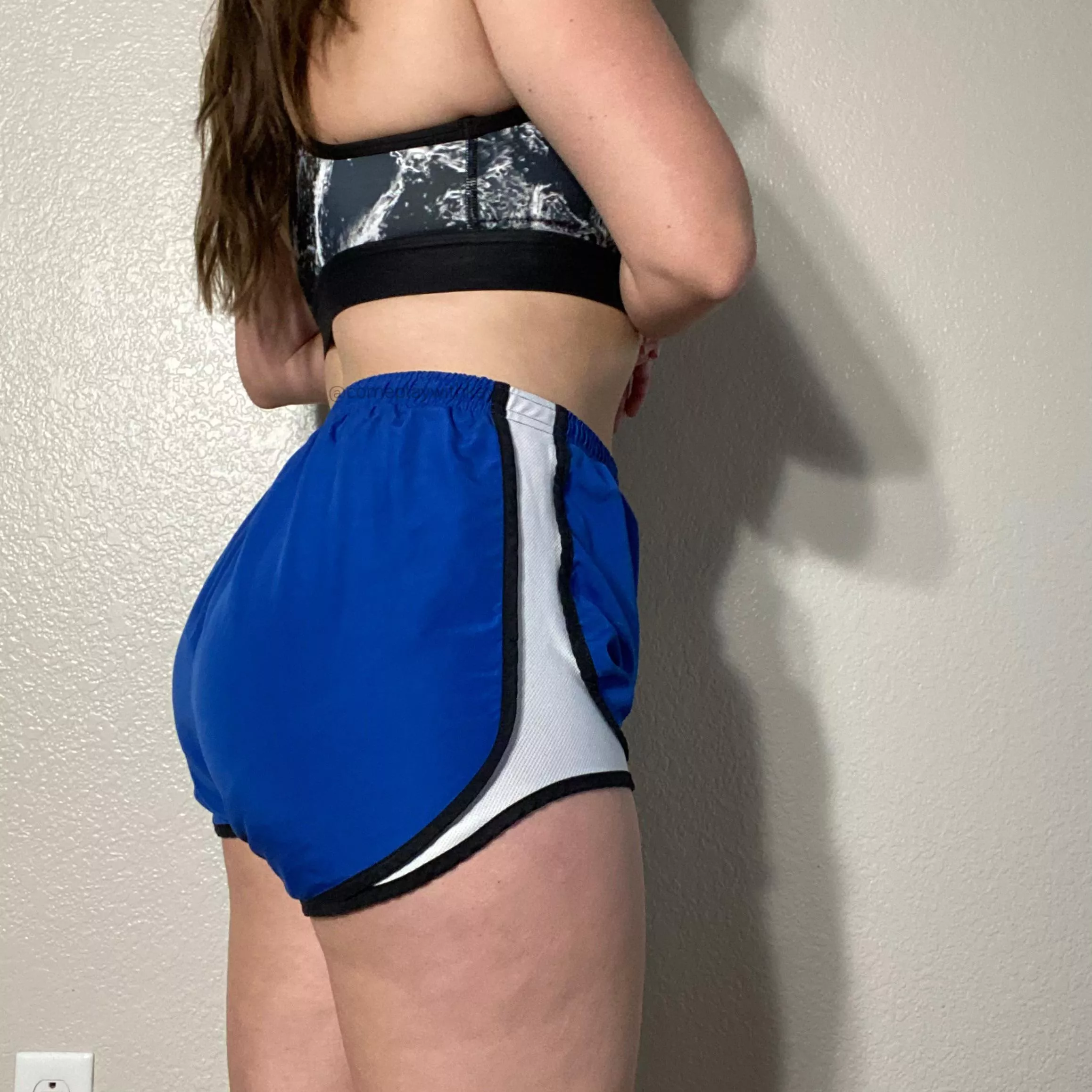 Ready to workout! posted by comeplaywithkayy