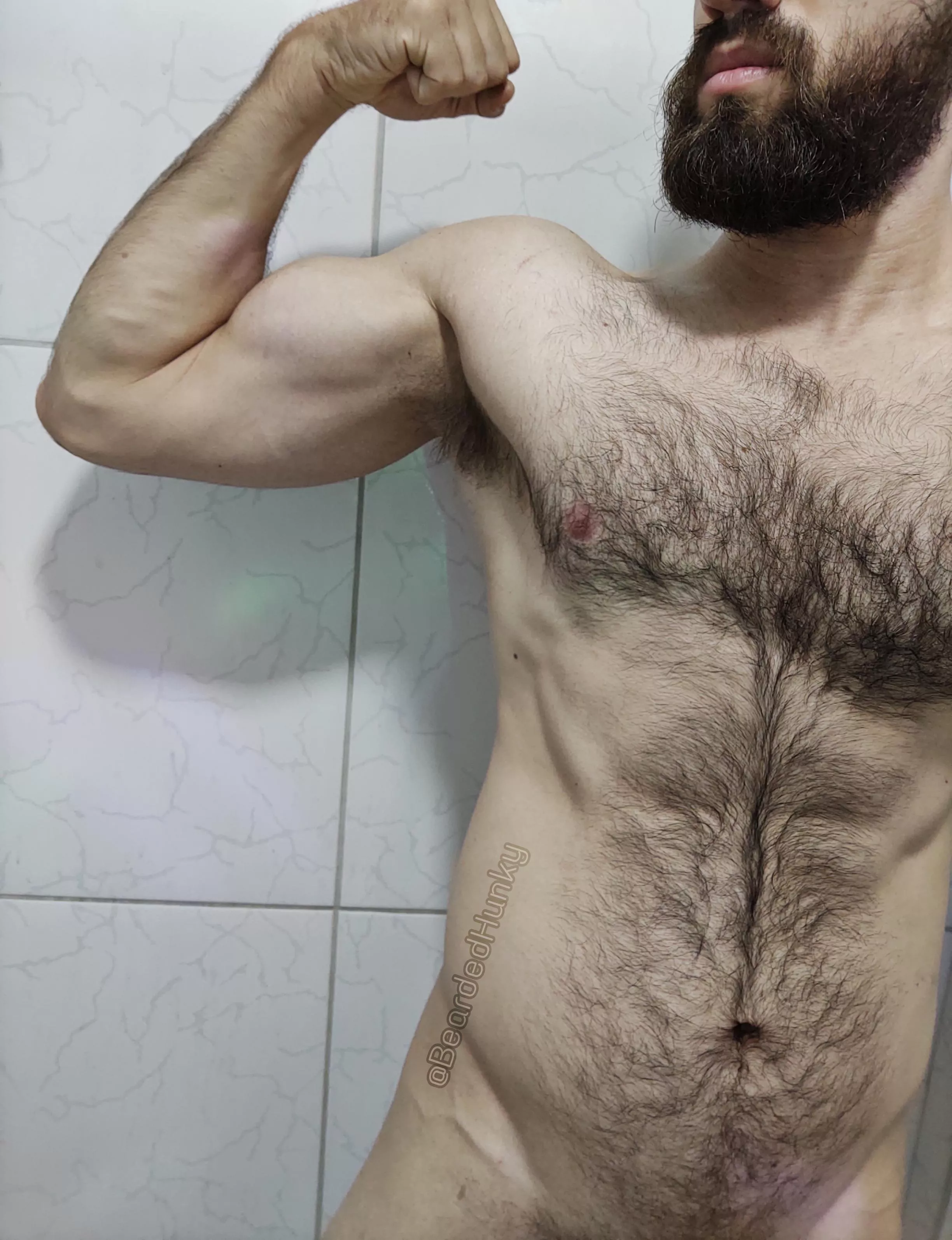 Really smelly after the workout posted by Bearded_Hunky