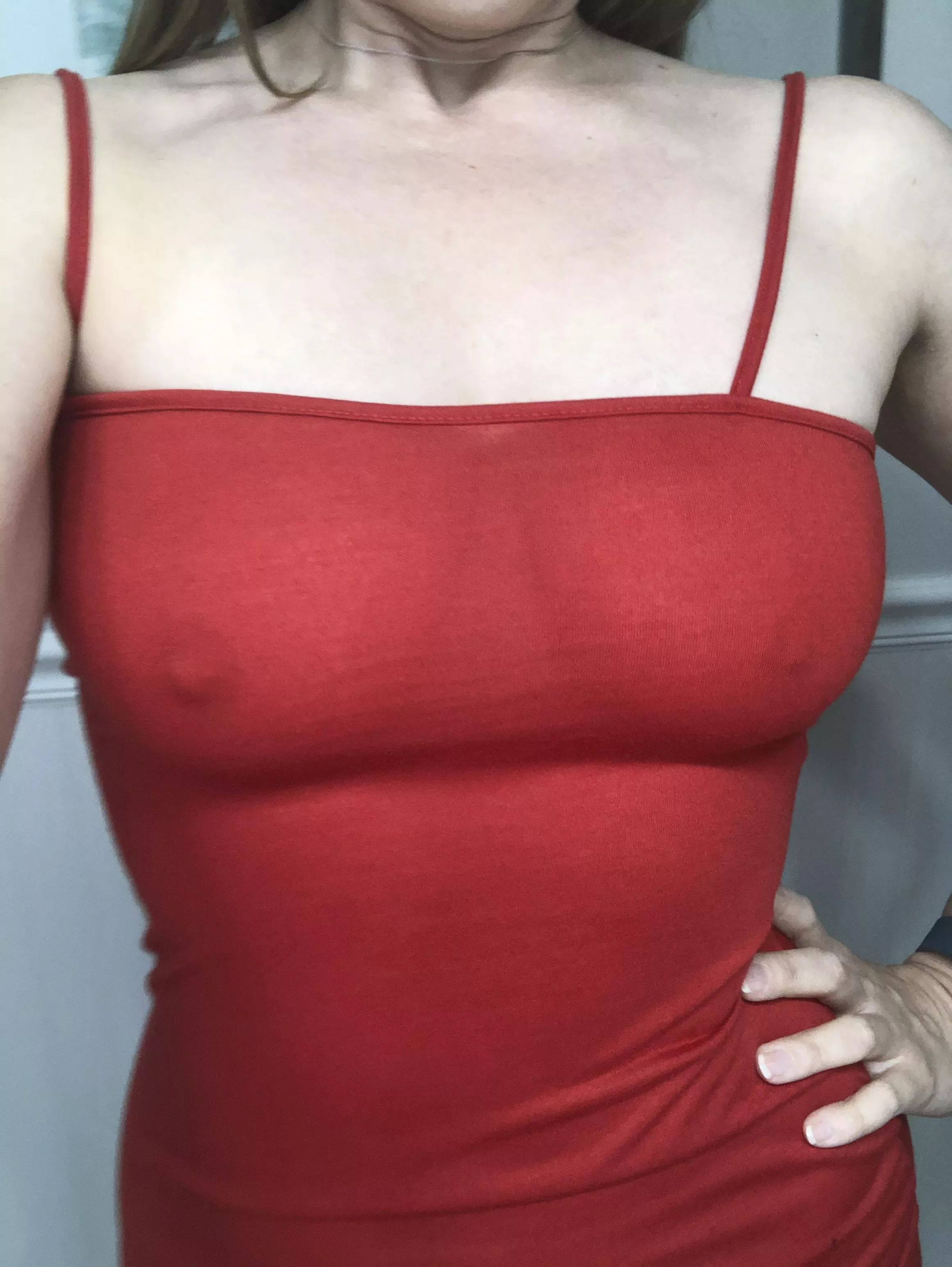 Red always makes me feel like a slut posted by EmilySequoia