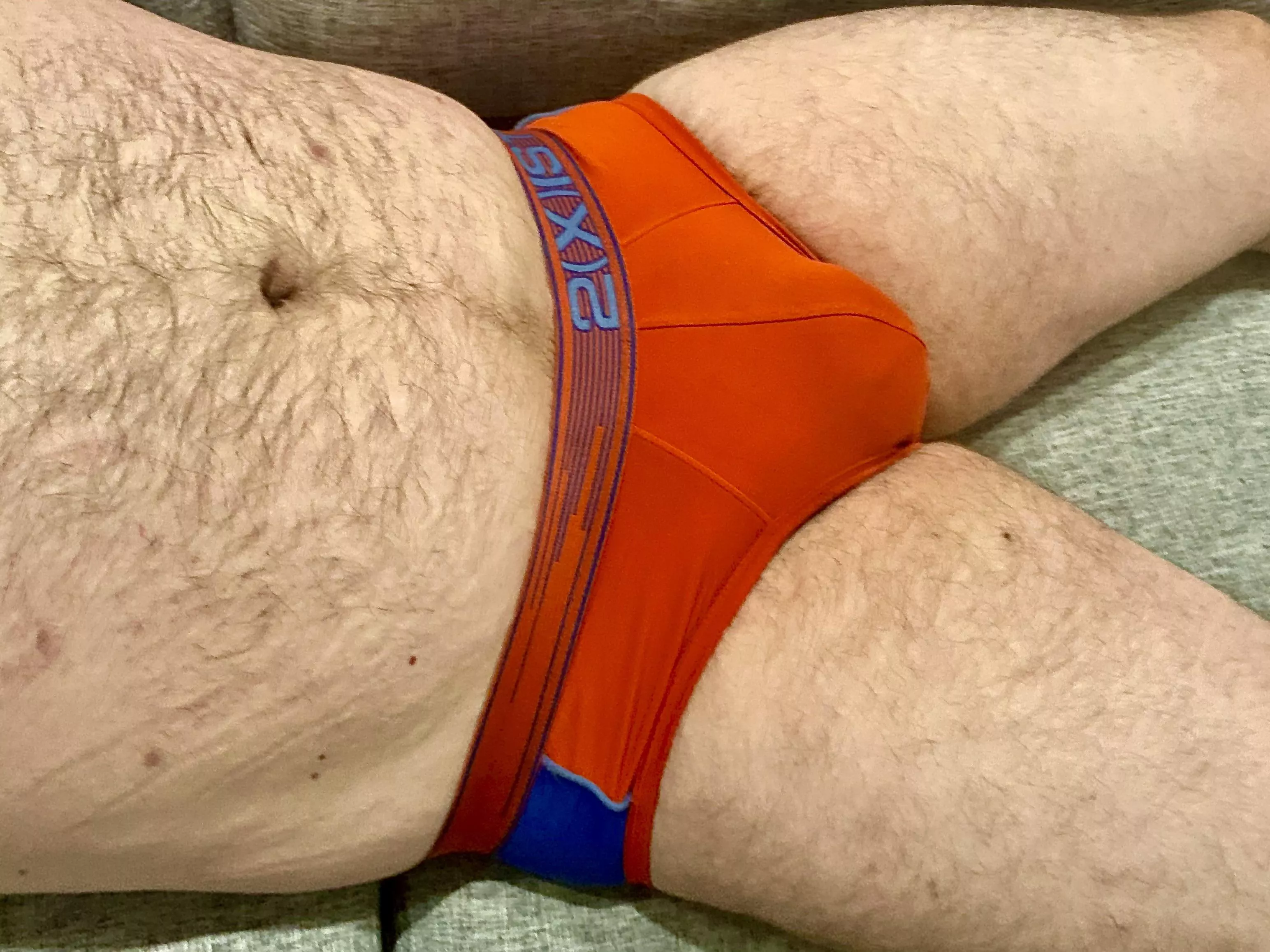 Red briefs day ✨ posted by GrMax28