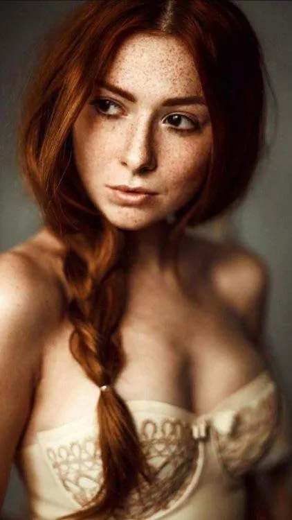 Red hair and Freckles posted by 20573Reddit