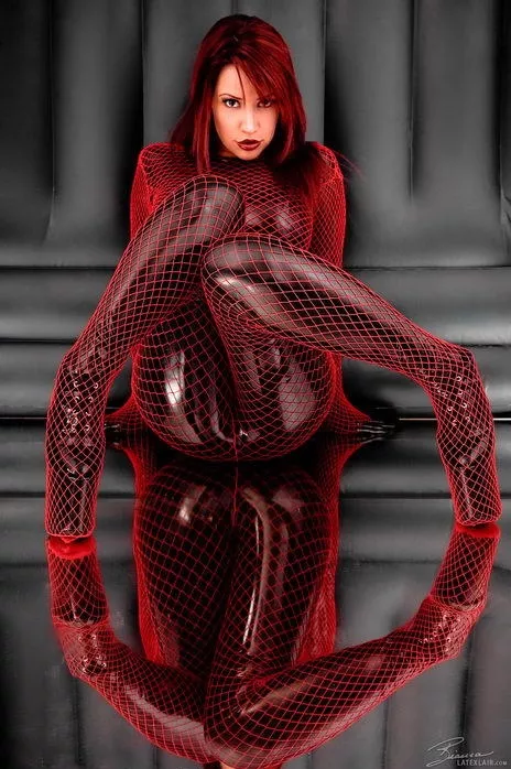 Red mesh posted by [deleted]