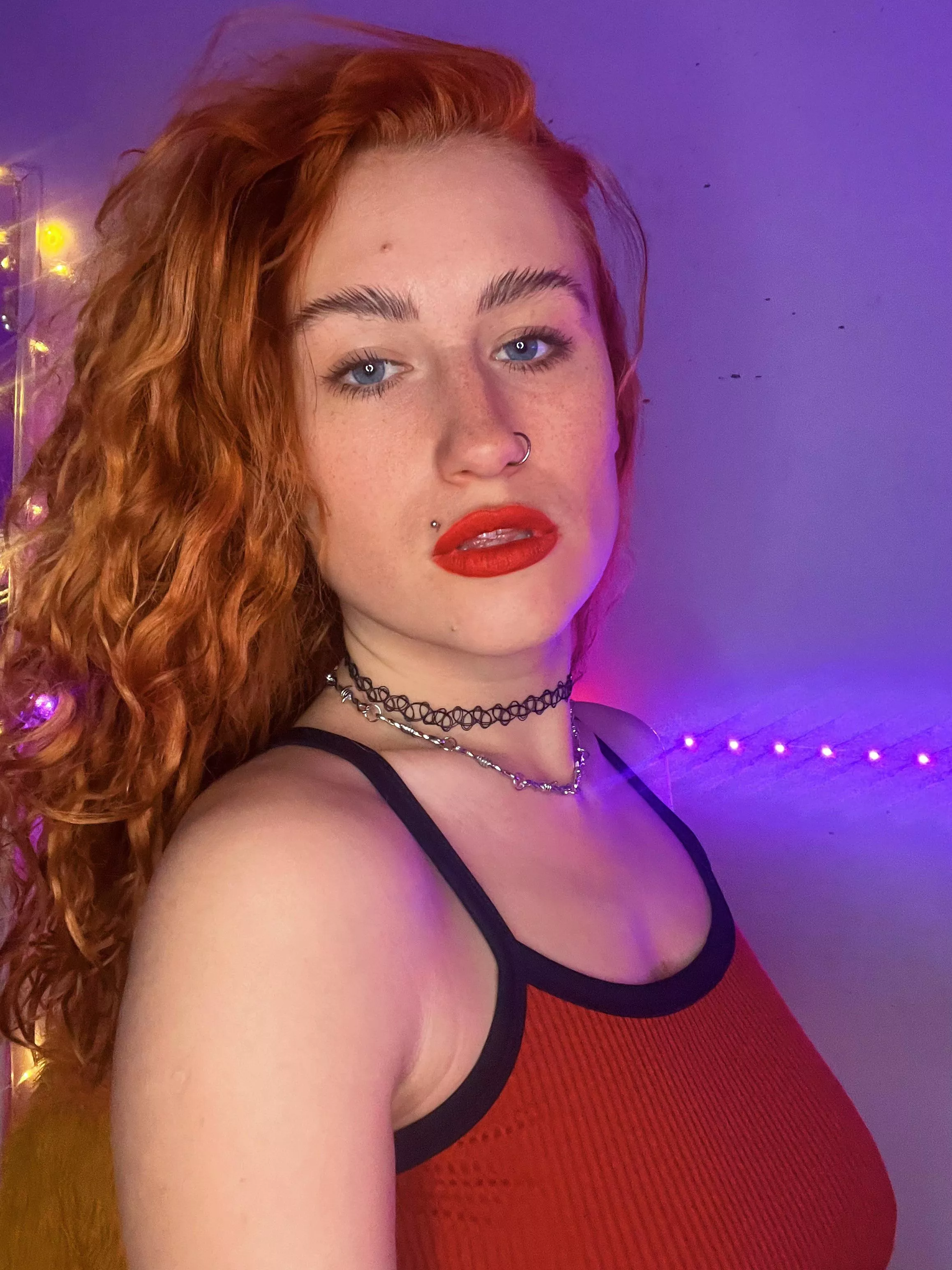 Redhead hairy naughty wild girl is waiting for you on free page🔥 Dick rate💦 Sexting💋 Customs😏 Home content🤤 posted by SpicyHotDessert