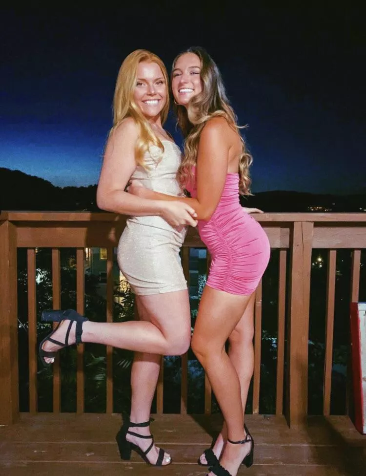 Redhead vs Brunette posted by splooge_blast