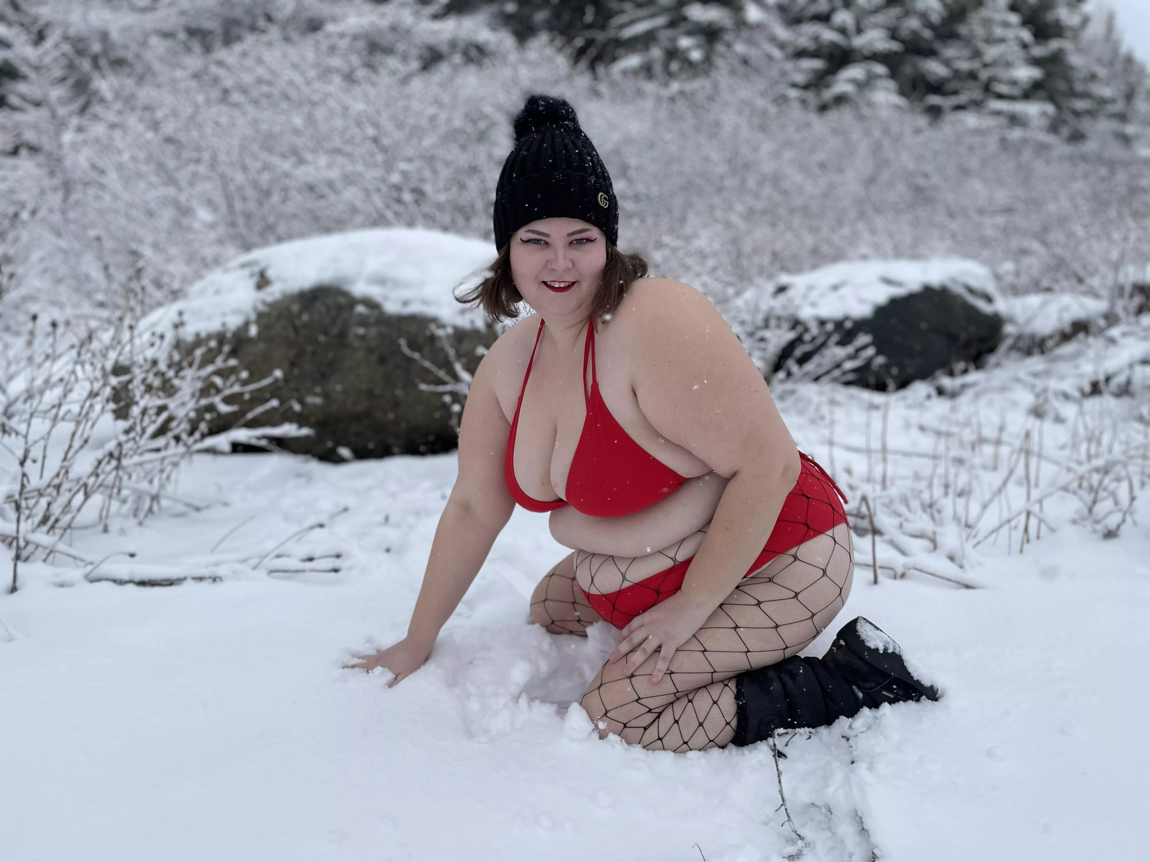 Repping Canada with my red and white 🍁🇨🇦❄️ do you like snowbunnies? posted by Spellboundbyfog