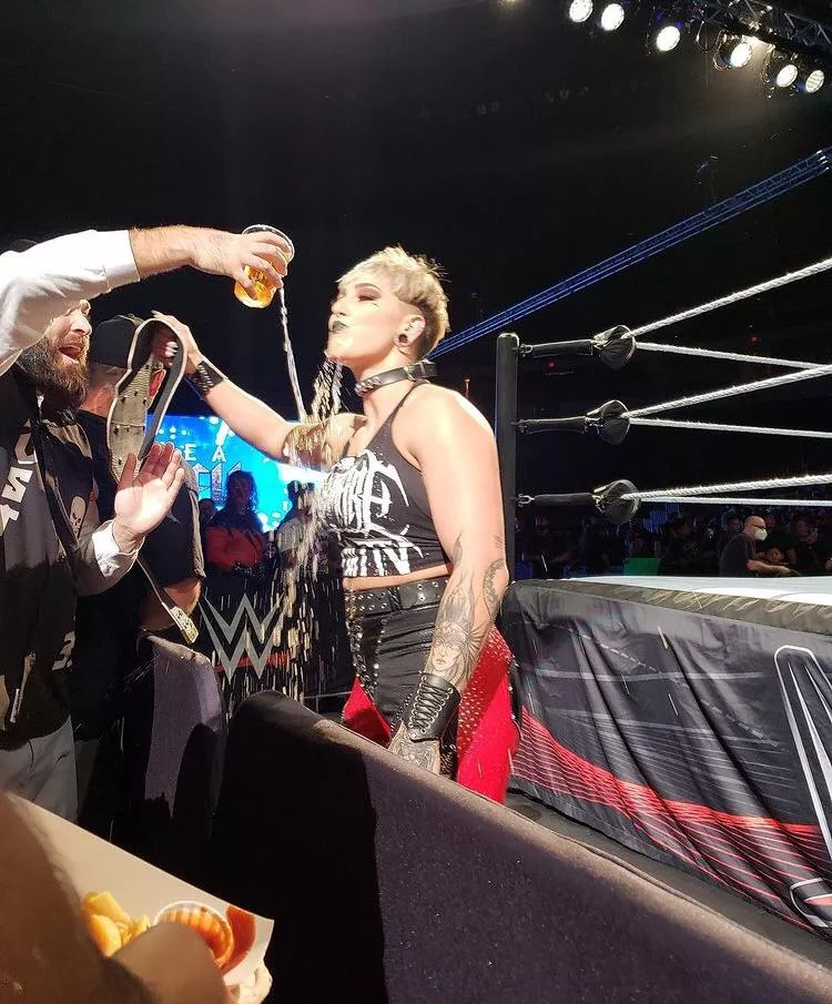 Rhea getting some beer posted by _creatine_shits_