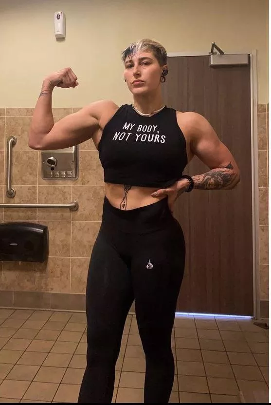 Rhea Ripley posted by xxtmoney619xx