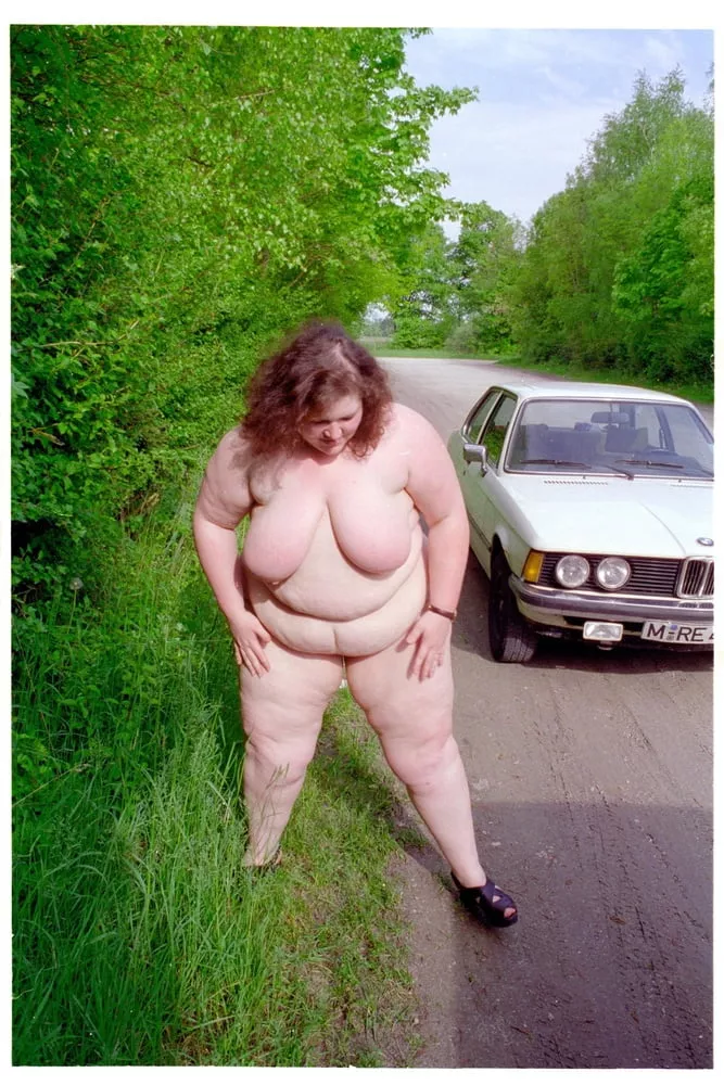 Roadside nudity posted by Udderluvr2020