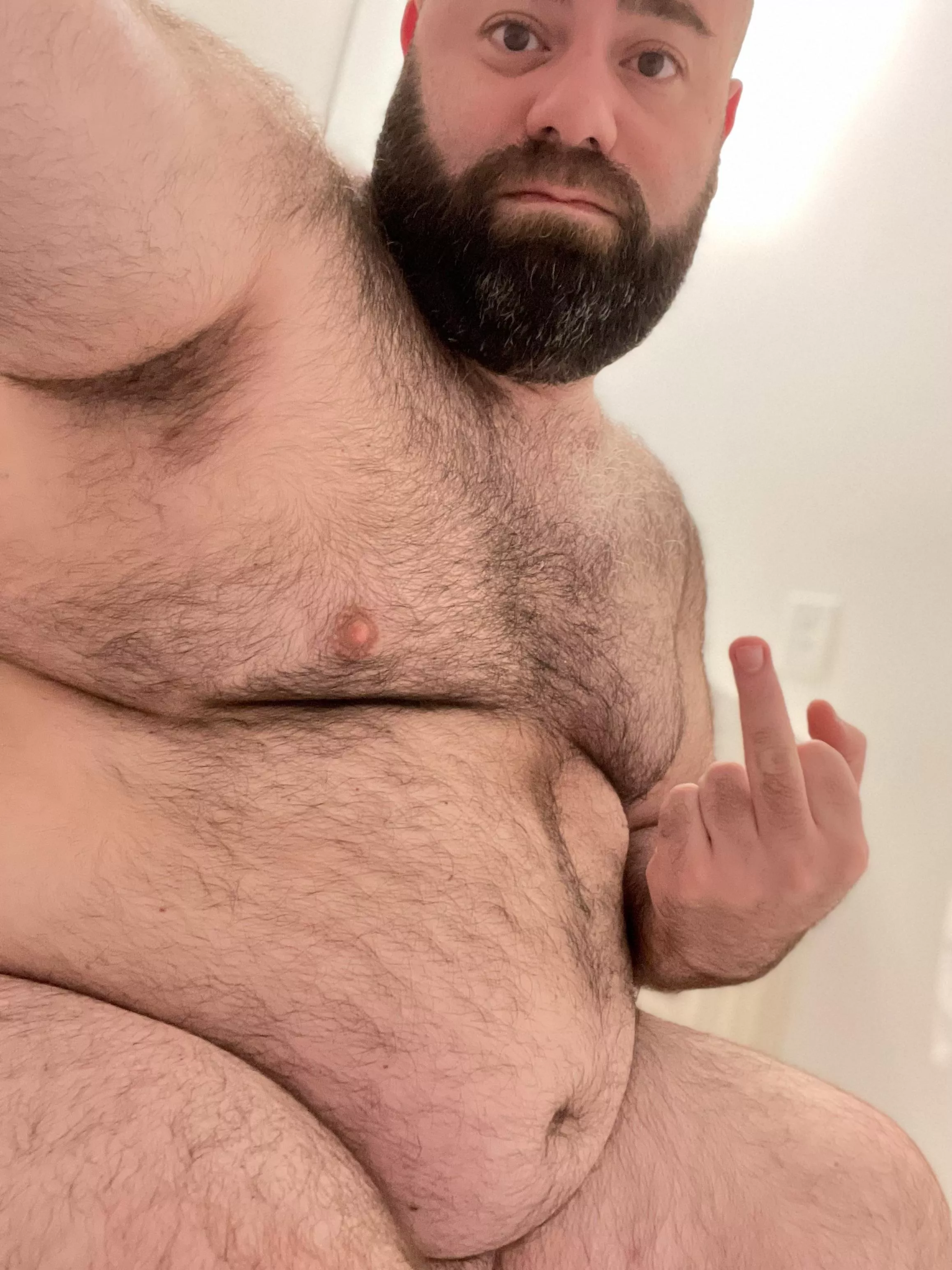 Rub my belly while i finger you 🐻 posted by canadianbearxxx