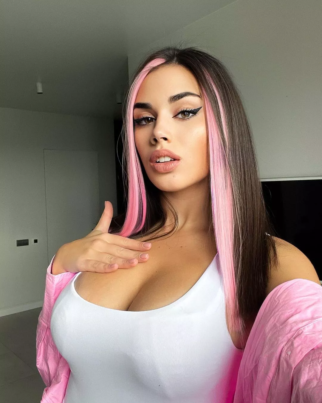 Russian x Lebanese - Do you like the pink? posted by LifeAsLera