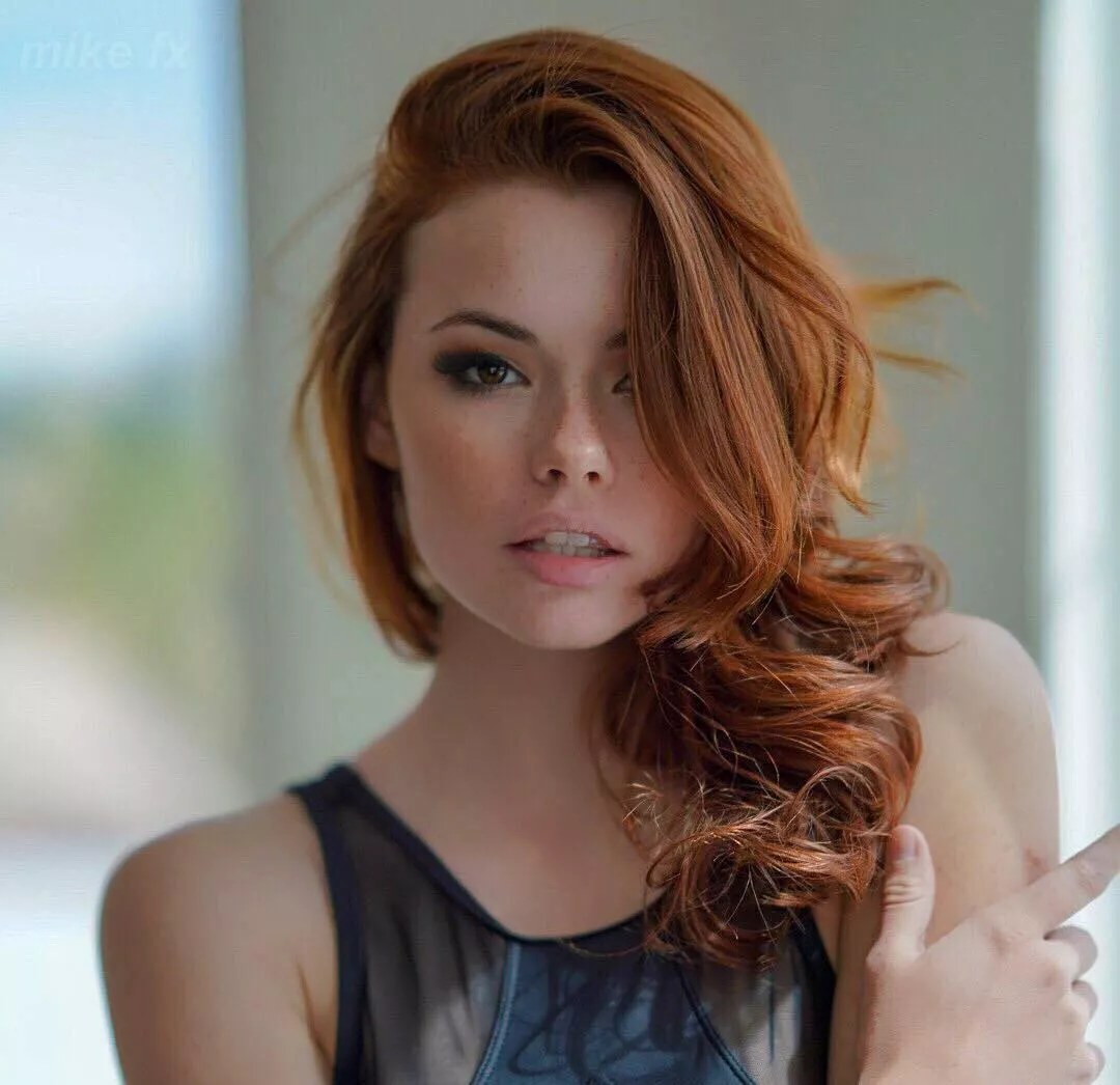 Sabrina Lynn posted by stunt_p