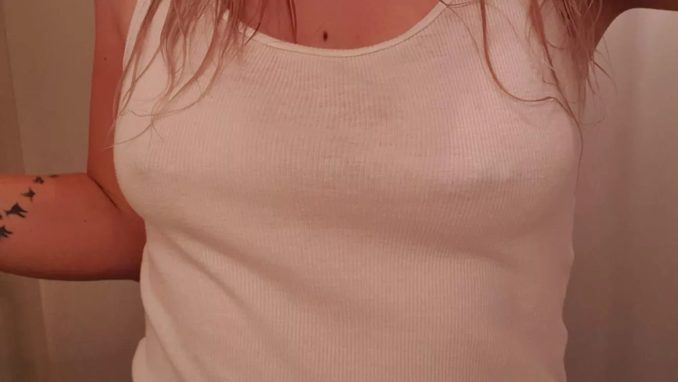 Saggy pierced nips posted by Armydaddy87