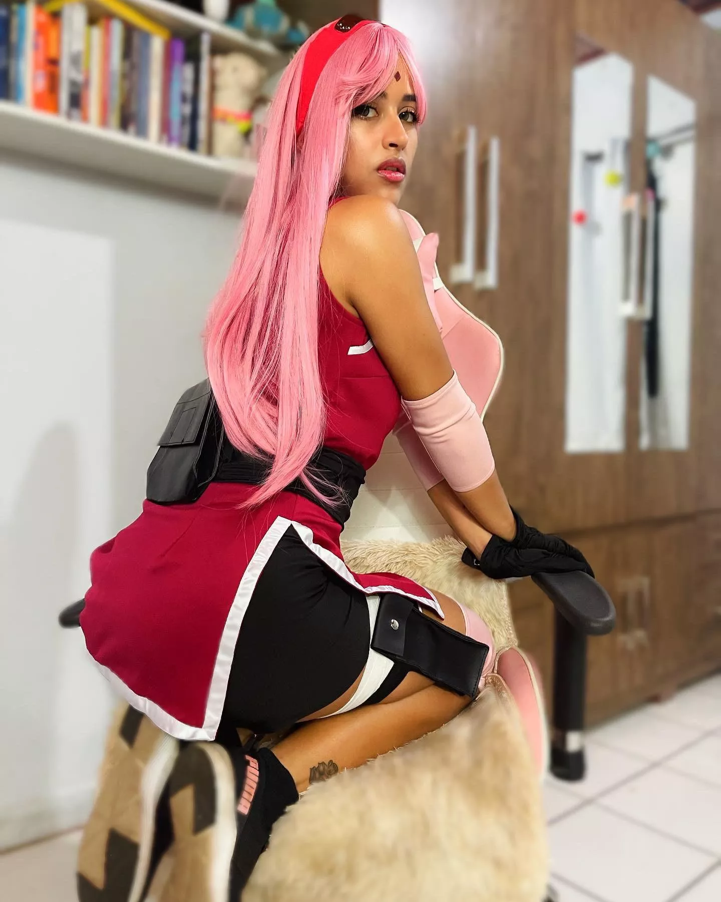 Sakura Haruno by (Crystal) posted by peach_crystal