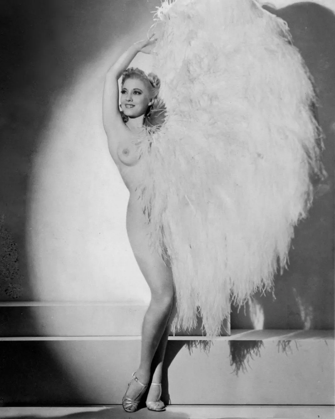 Sally Rand doing her fan dance posted by VikingDelights