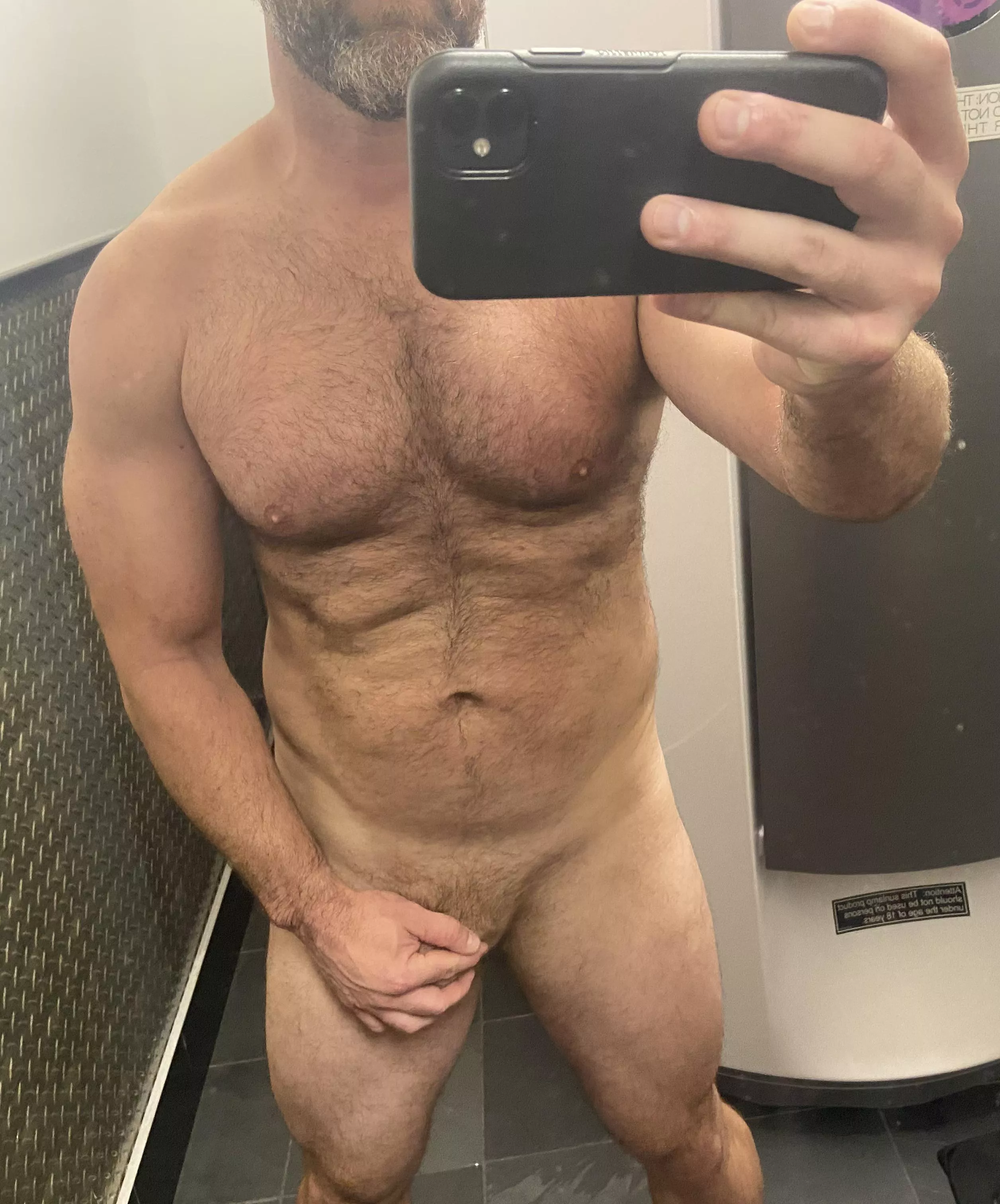 Saturday morning gym sessions posted by singlexlmale