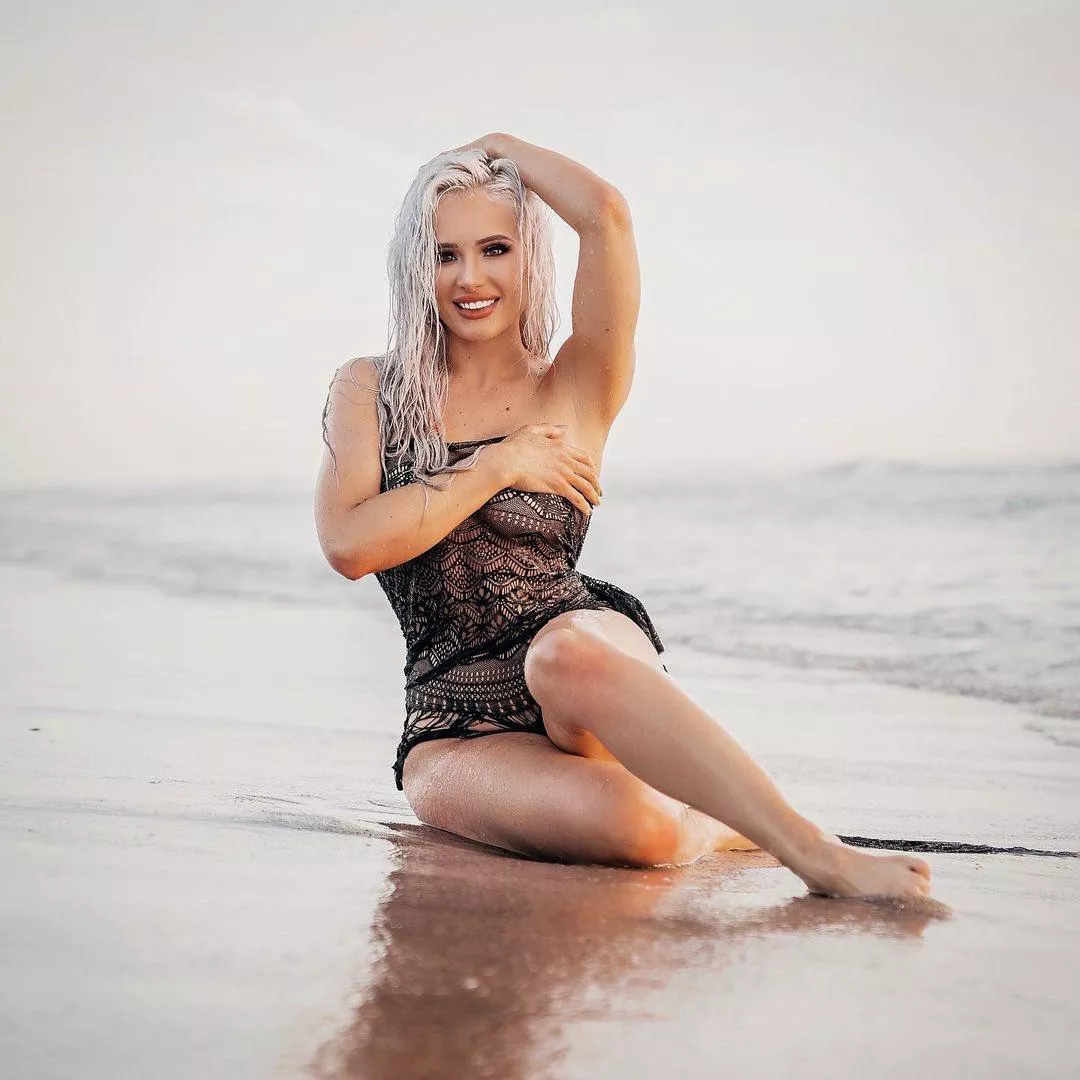 Scarlett Bordeaux posted by phildalegend