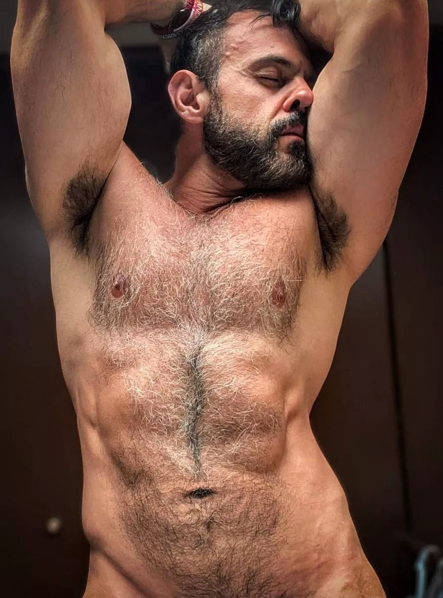 Scruff posted by SevenNSFW