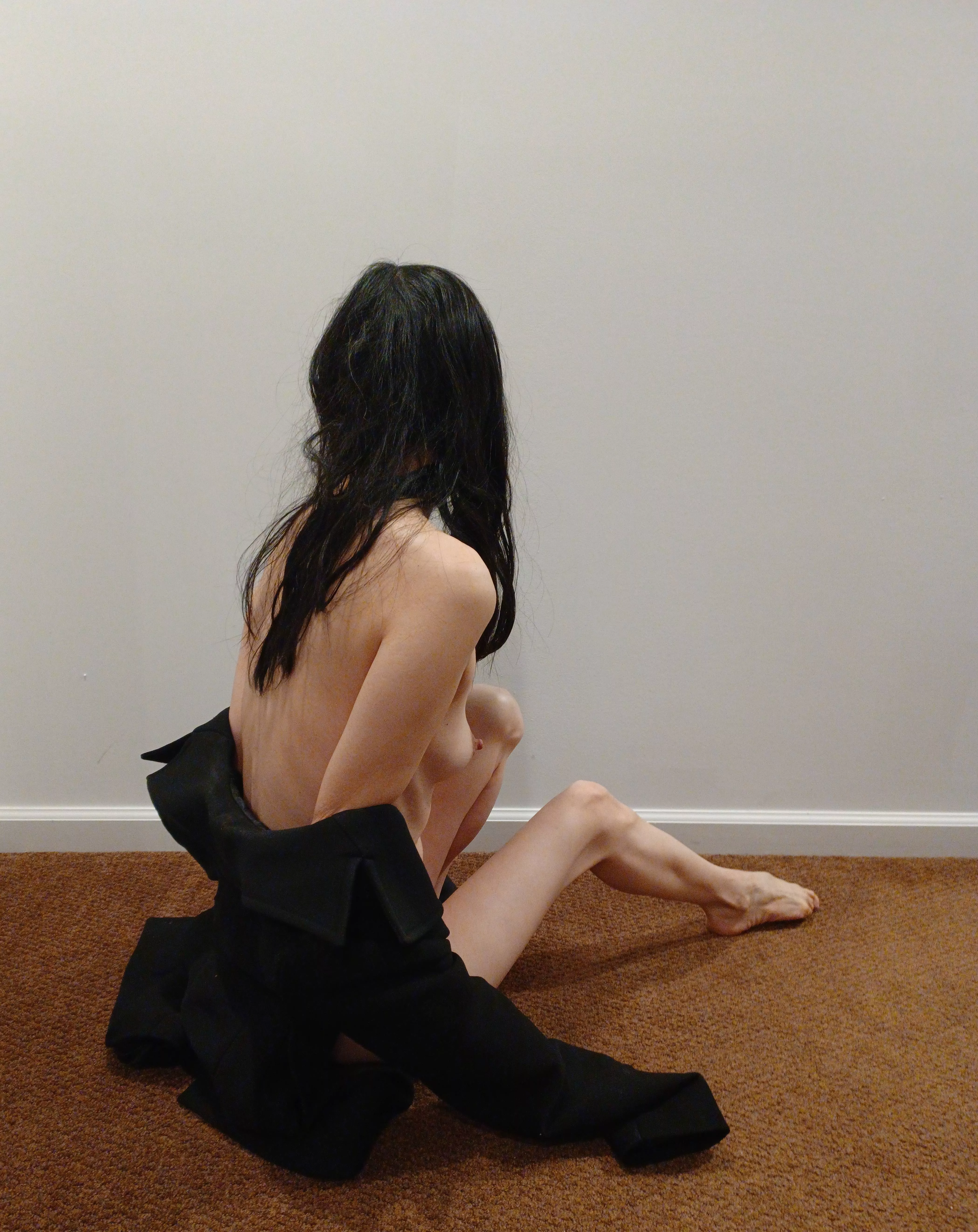 Seated Lulu-removing jacket-would love to see a drawing of this (F) [OC] posted by jay28nyc