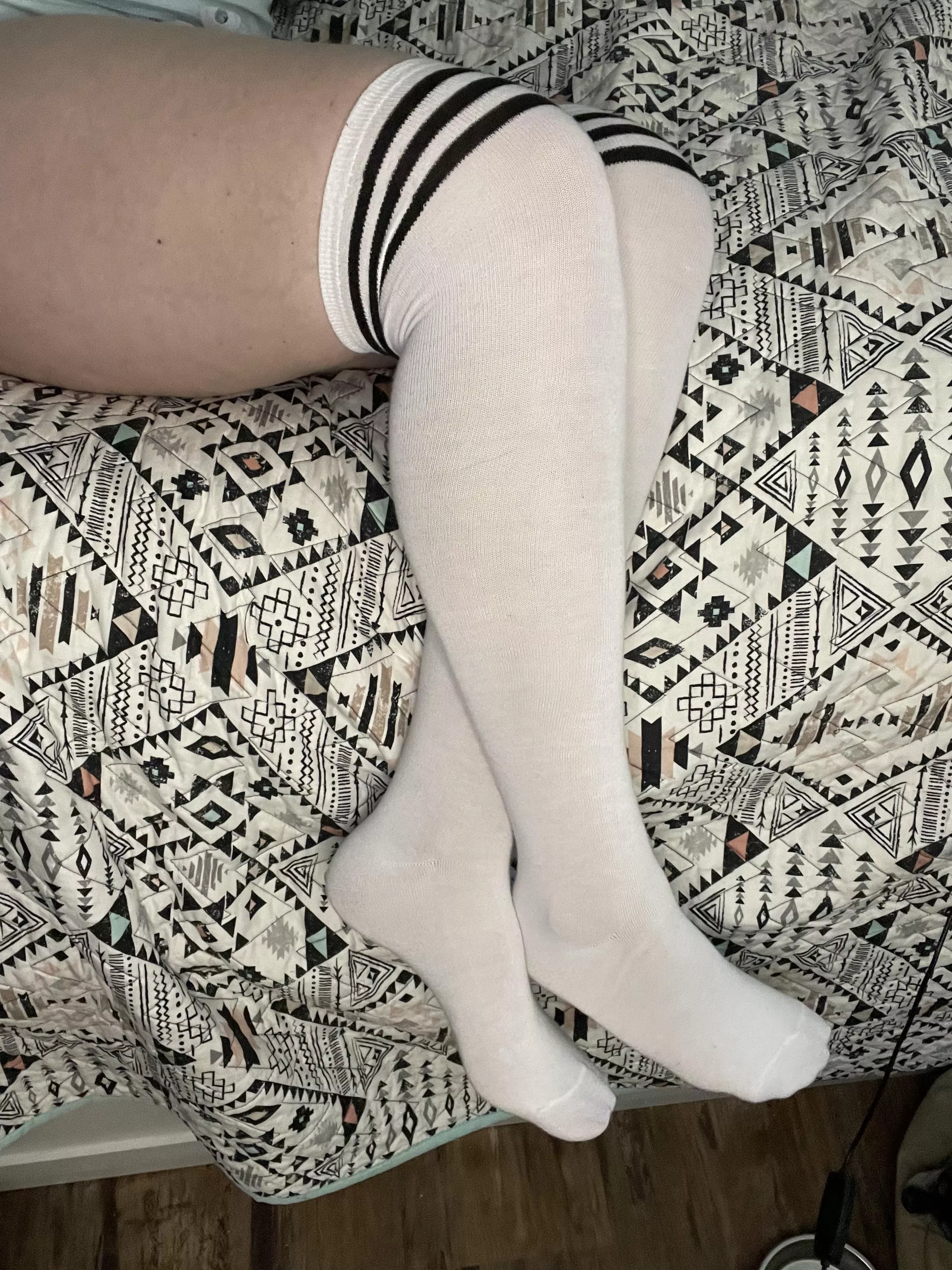 [Selling] Knee highs or ankle socks? I’ve got both! All socks are vacuum sealed with free shipping and tracking in the US. posted by raynes_panty_drawer