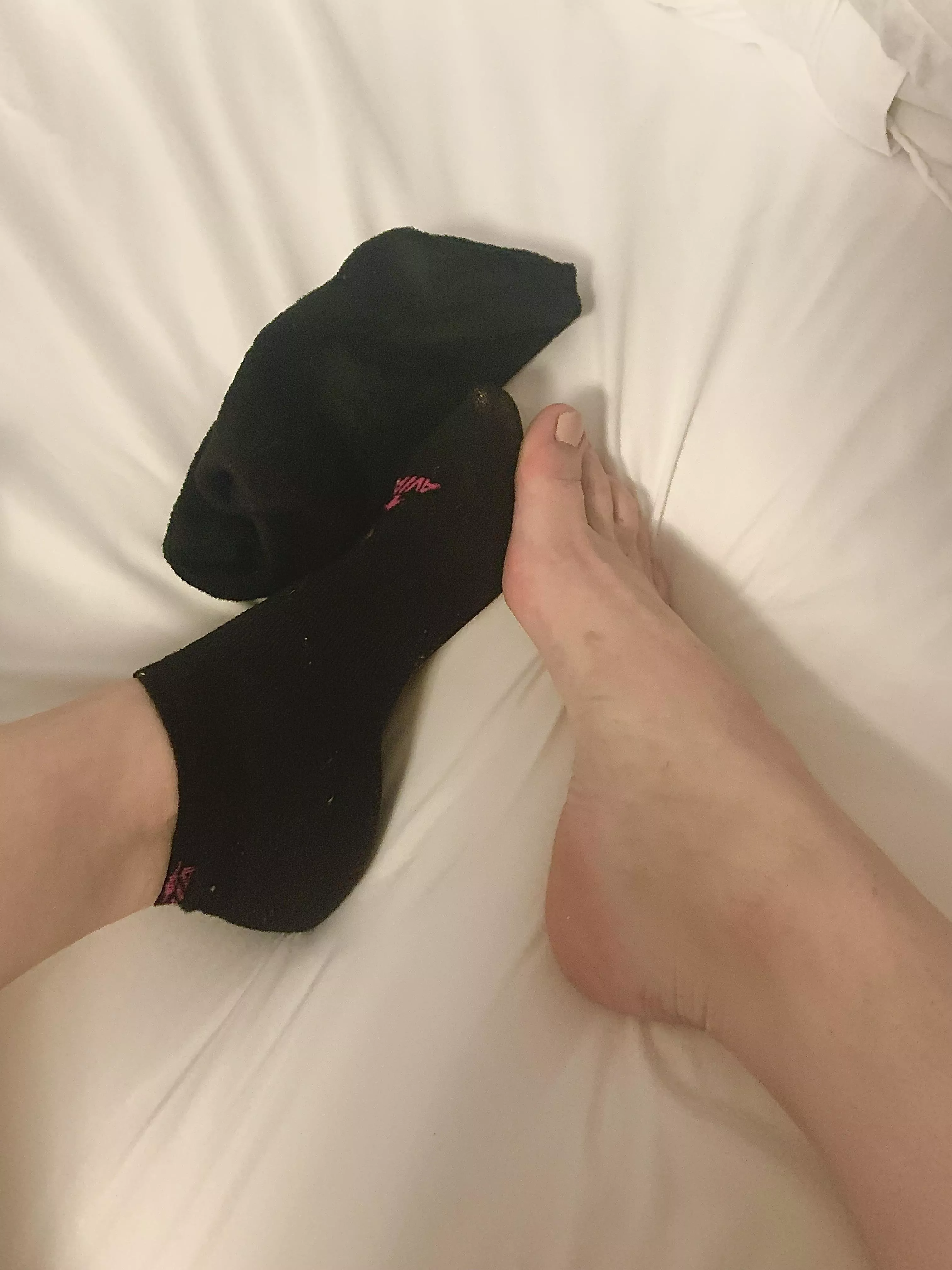 [selling] Socks or no socks? Selling custom🦶pics for 15 each! Shoot me a message❣️ posted by nadiaslittlesecret