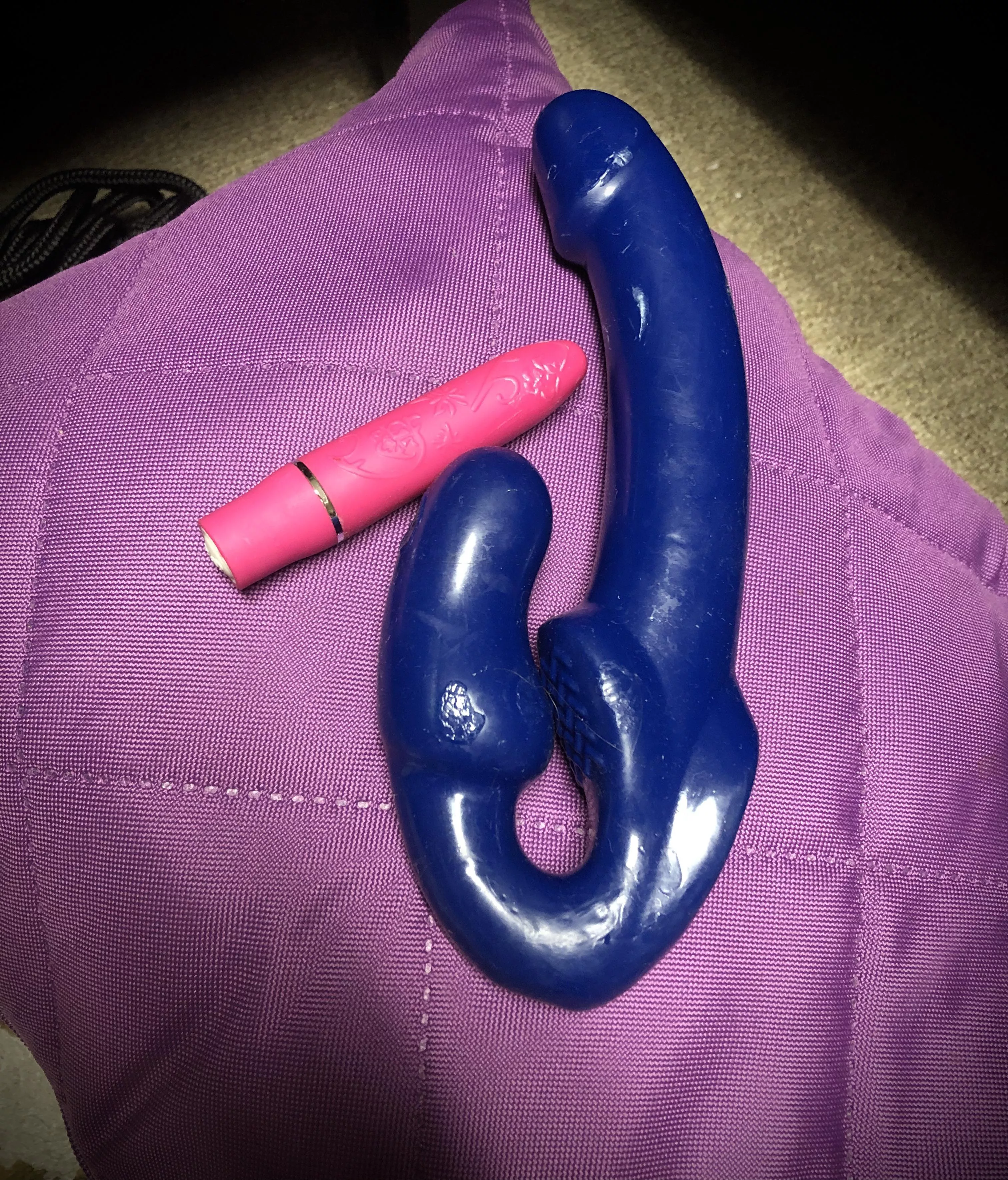 Selling these very well used bad boys for only $40 shipped💜😈 taste the hundreds of orgasms they’ve given me over the years🤤 Kik: ellababyxx3 💜 [toy] posted by EllaBabyxx3