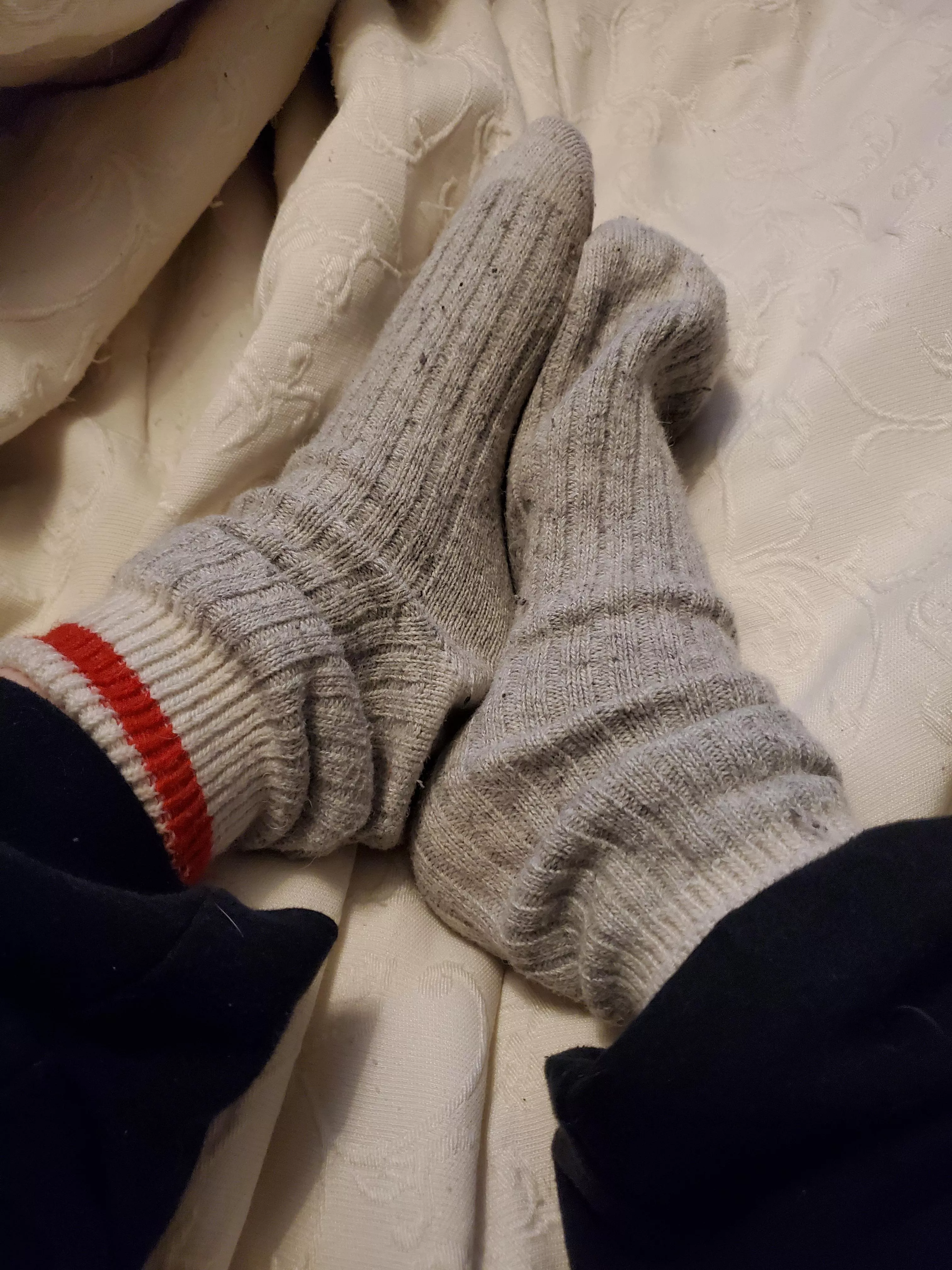 [Selling] thick and warm cabin crew socks! Not many pairs of these left. Almost a week worth of wear. Dm for info. I ship worldwide 🌐 💜 posted by wellwornbyme21