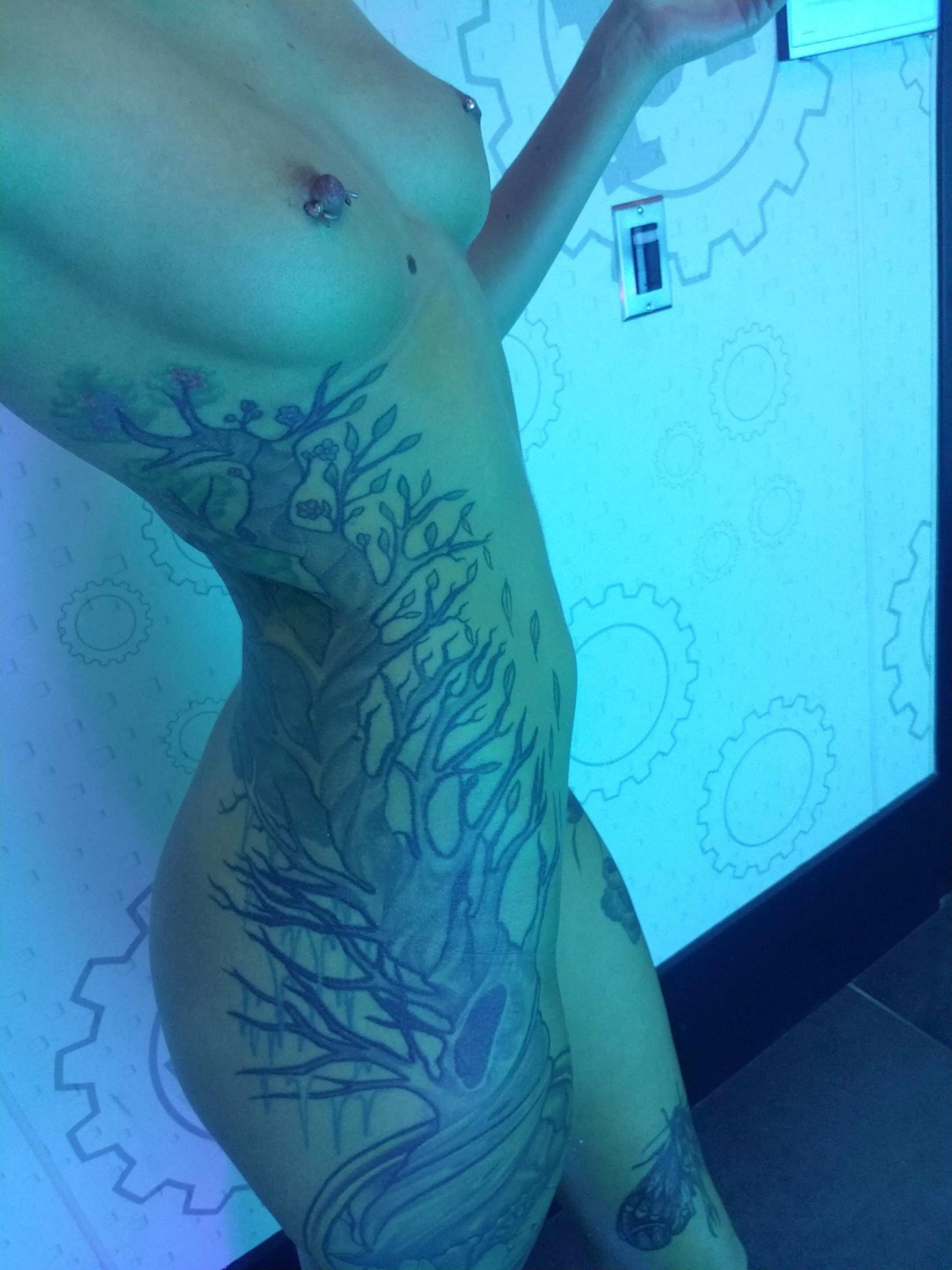 [Selling] â€¼ï¸You cant stop looking at my sexy tattosâ‰ï¸ Message meðŸ’¬ Can verifyâœ”ï¸fast replayâœ”ï¸face includedâœ”ï¸hq contentâœ”ï¸ ðŸ’‹NUDES ðŸ’‹VIDS ðŸ’‹GFE ðŸ’‹SEXT ðŸ’¢KIKâž™ TialiaaStarðŸ’¢ posted by TialiaaStar