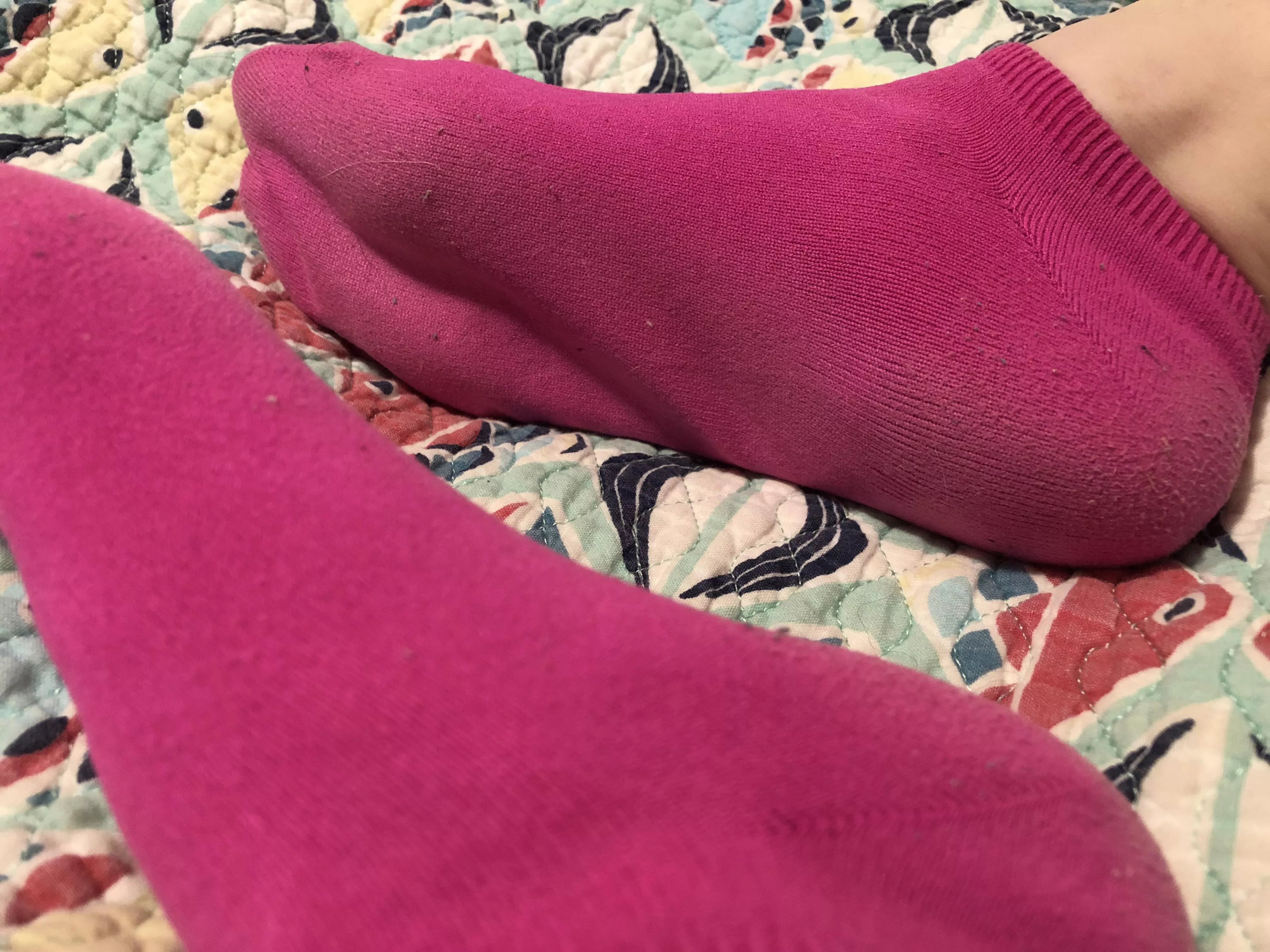 💋[Selling]💋Hot pink nylon ankle socks! Worn for a long day of work in the hot FL sunshine 😋 PM me with any questions, I can’t say “Yes!” unless you ask!😘 posted by colette149