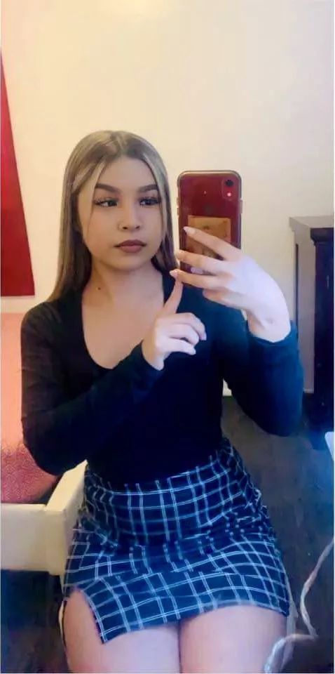 Sexy 19 year old Mexican in a tight skirt posted by Few_Preference_3917