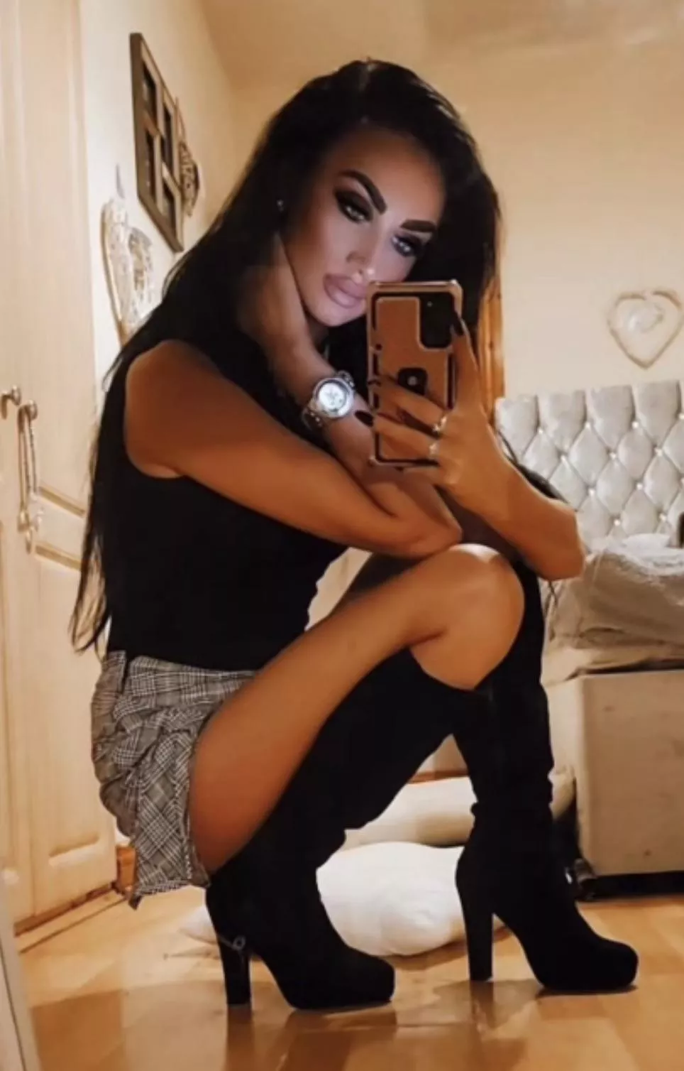 Sexy chav bitch posted by Haunting_Ad_2178