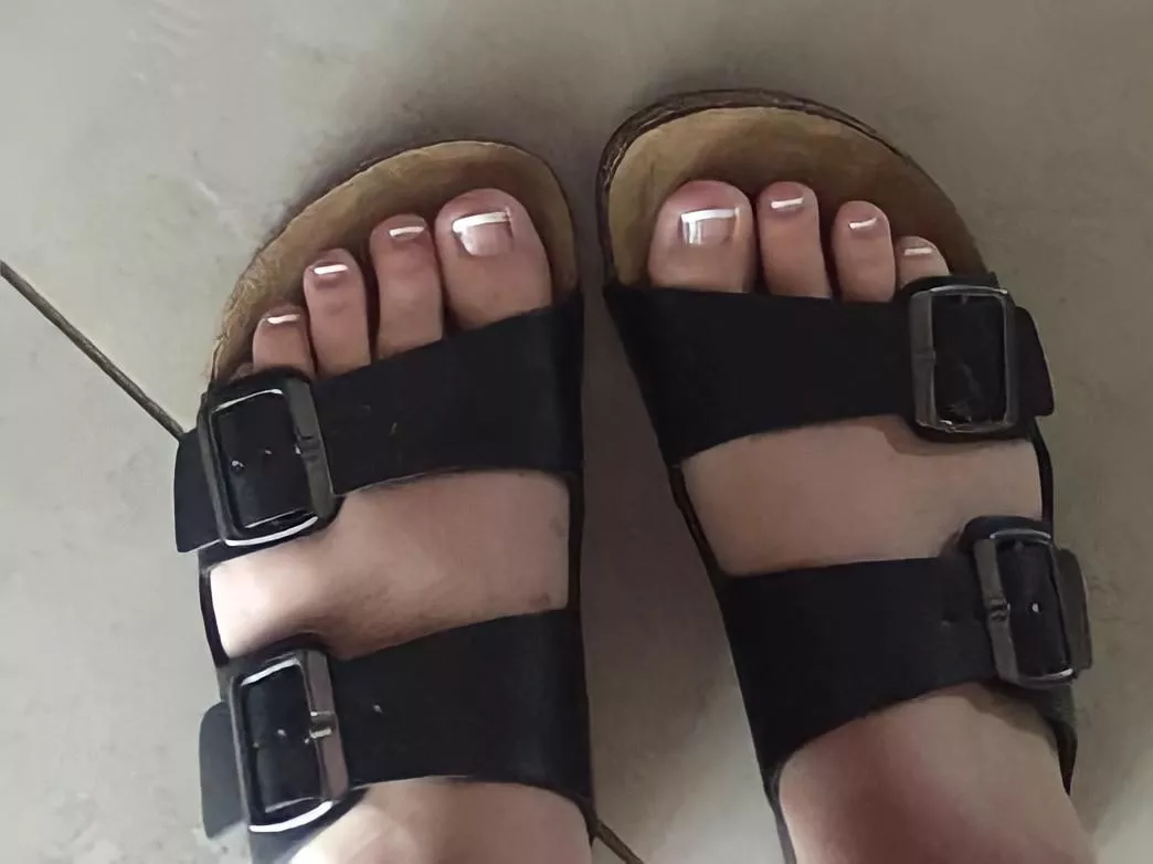 Sexy French Tips! 😘 posted by ToesSuckerFeetFucker