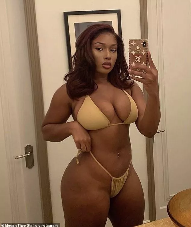 Sexy thick Megan has me throbbing posted by oohoppyoo