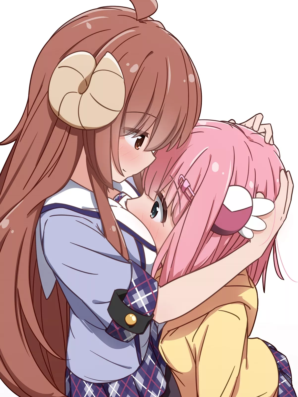 Shamiko hugging Momo [The Demon Girl Next Door] posted by rovidee