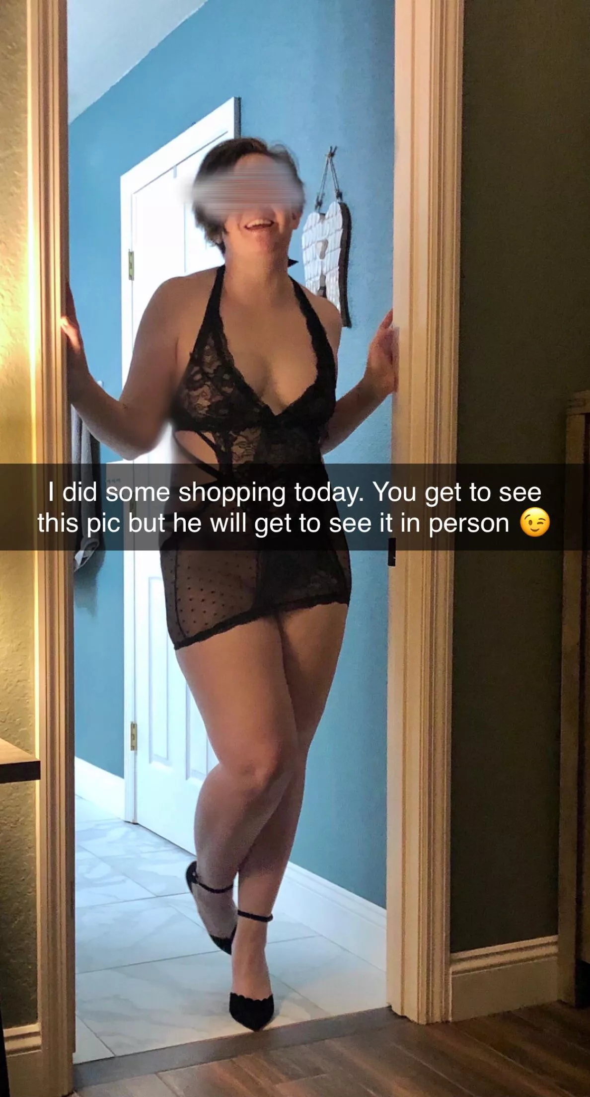 She’s such a damn tease when I have to work. posted by ClubSandwich21