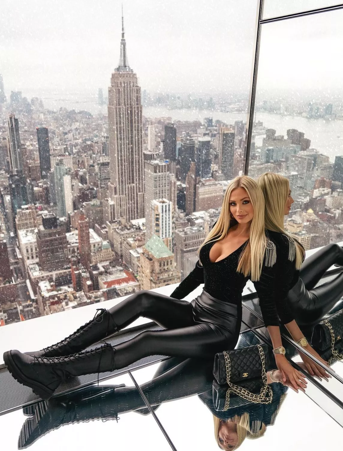 Shiny pants atop the Big Apple posted by queenkatie101