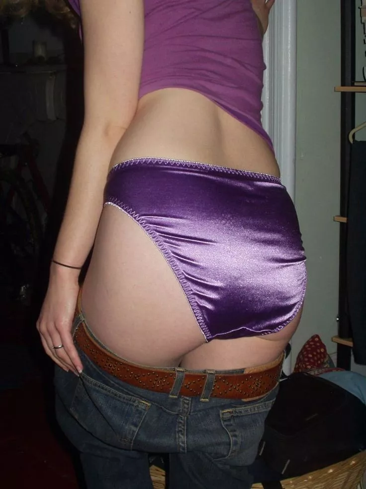 Shiny purple posted by PantyOverload