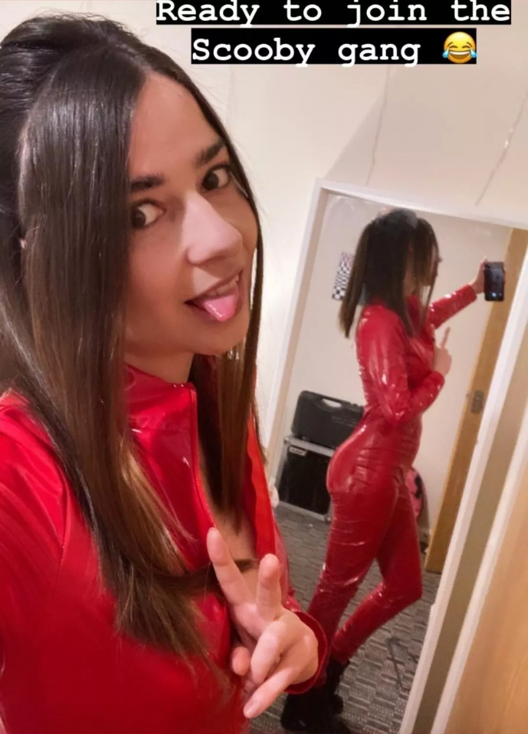 Shiny Velma posted by teenbondage98