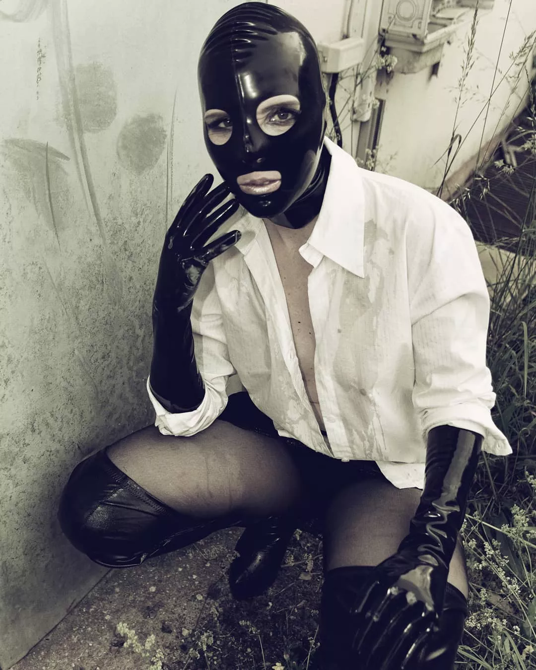 Shirt and latex gloves & hood | See more from photographer here: https://www.instagram.com/warpicsberlin_/ posted by BobRoss235