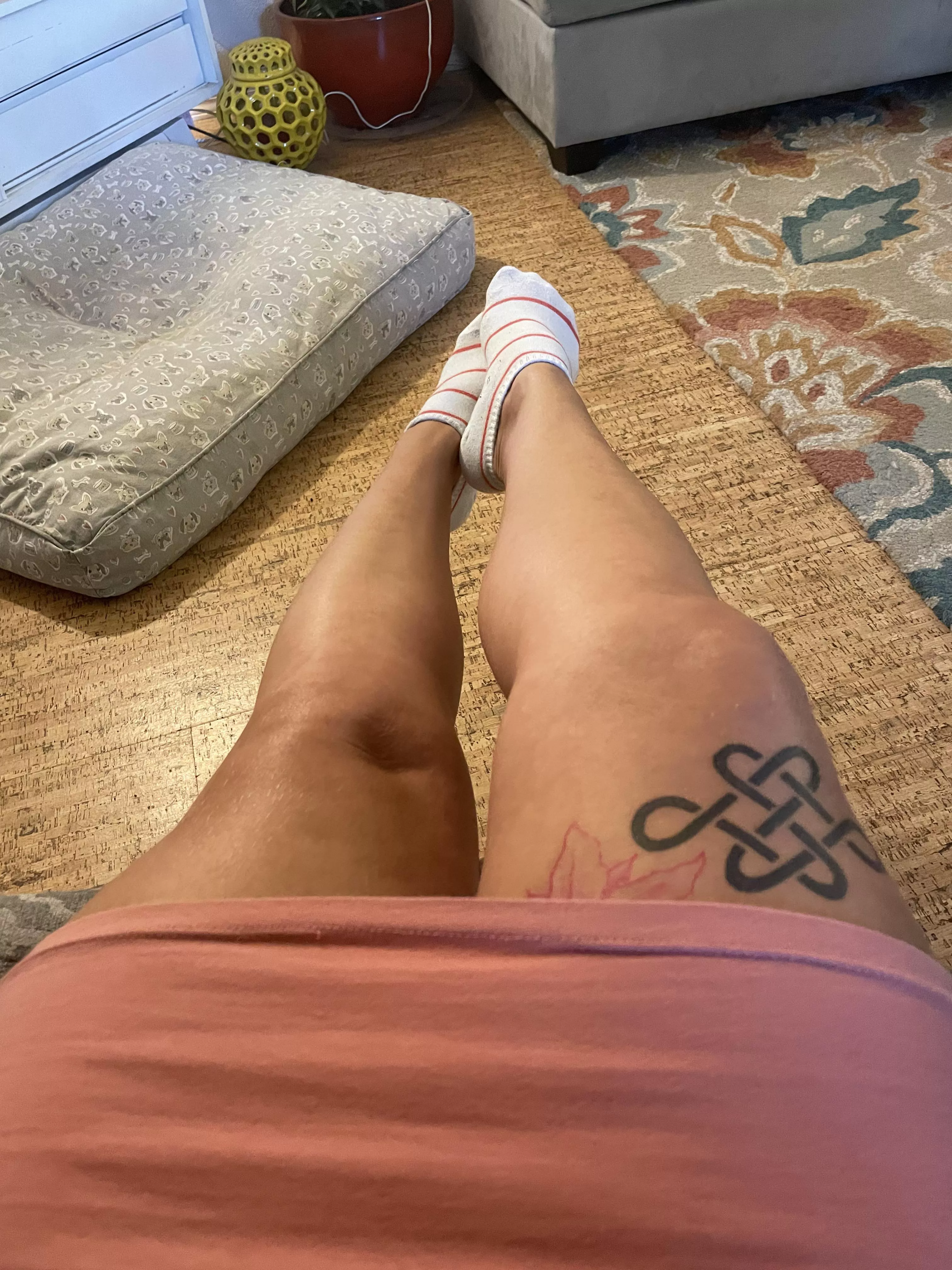 Short Girl Legs🥰 posted by Balanced-Empath