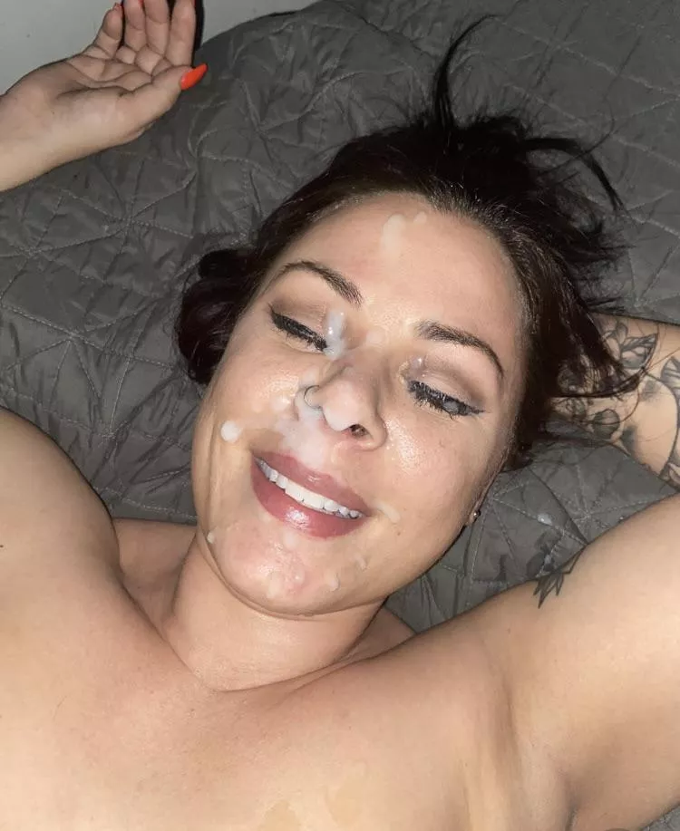 Should feel bad for loving being a cumwhore? posted by ShayDay20