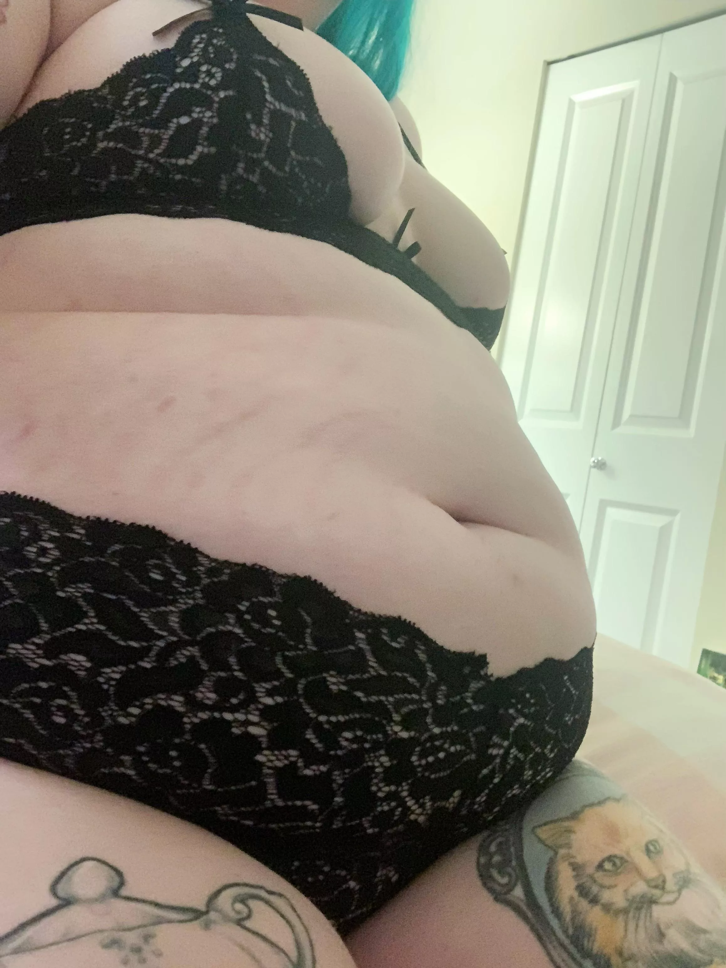 Should I keep growing my belly? posted by azubutts